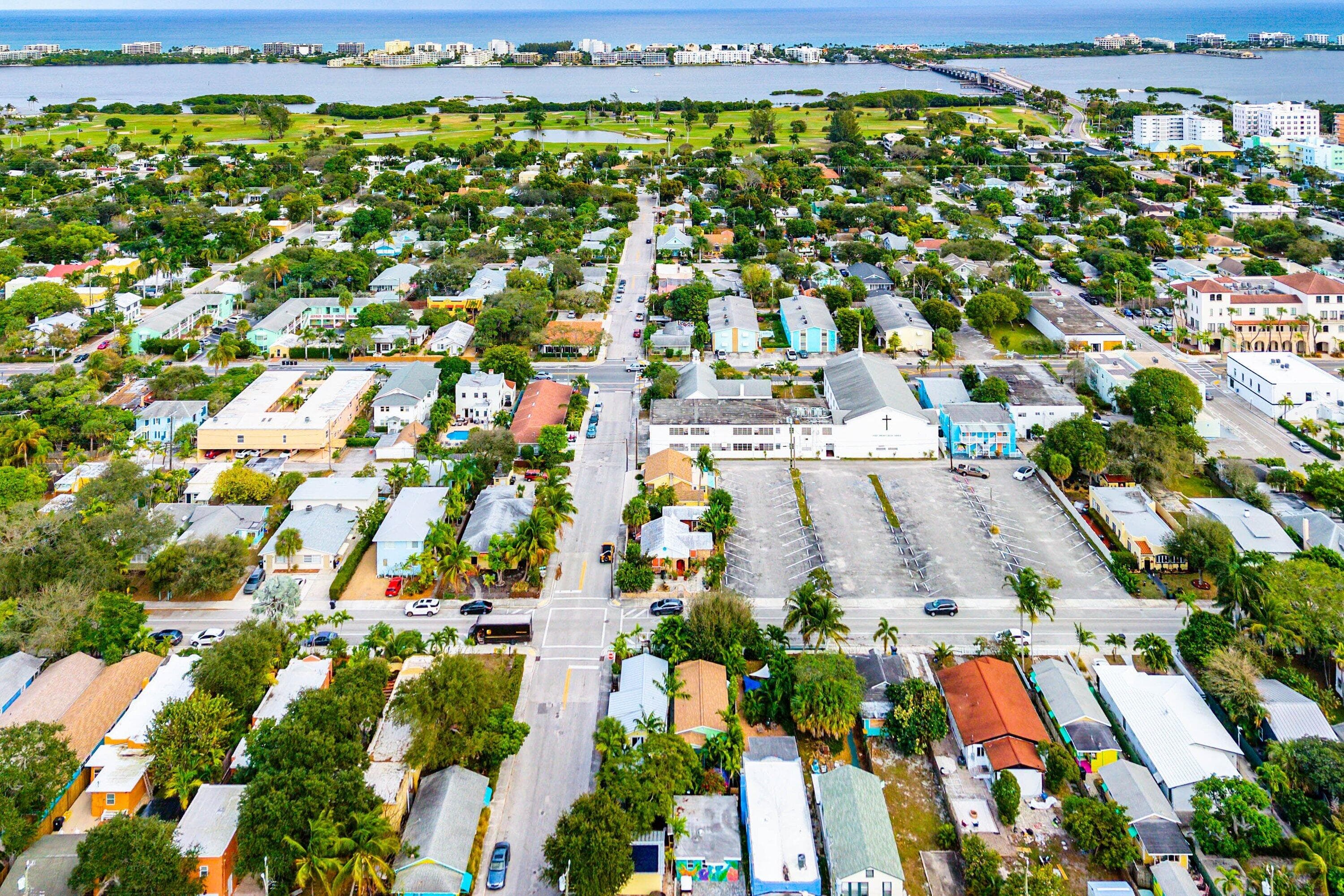 411 3rd Avenue N, Lake Worth Beach, FL 33460 33