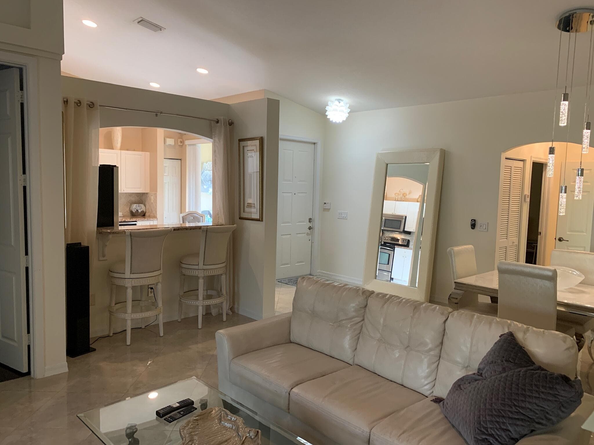 2146 Man Of War, West Palm Beach, FL 33411 28