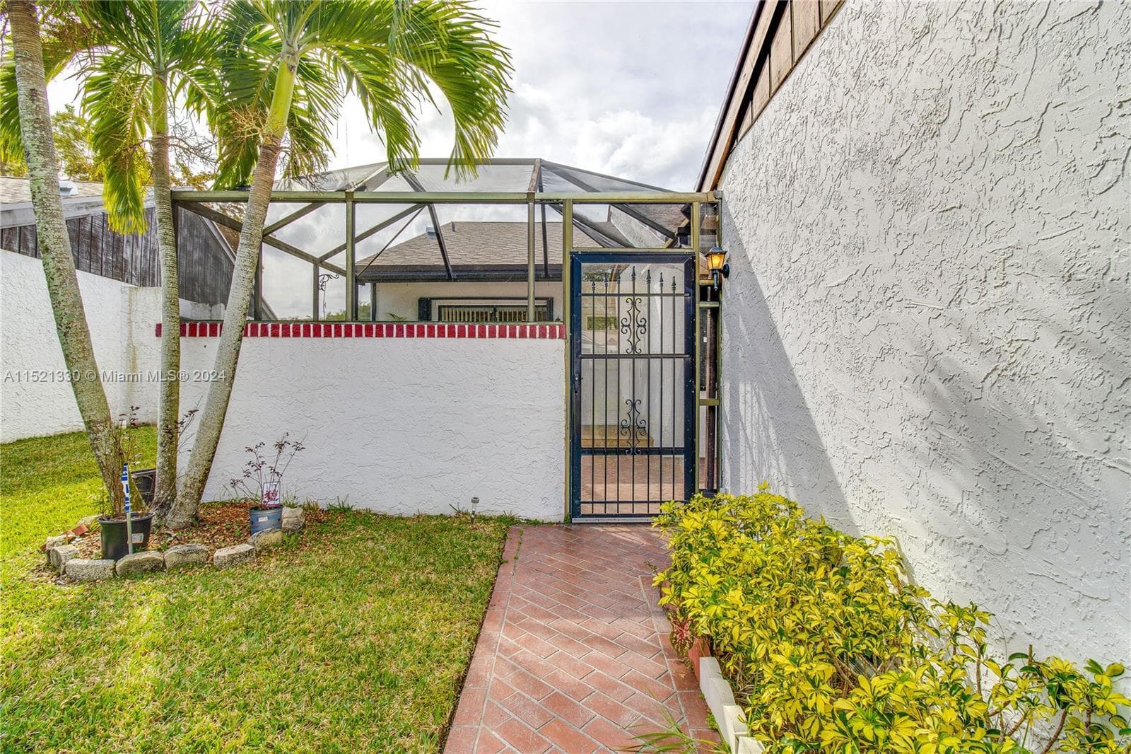 6343 W Pinehurst Cir W W D36, Tamarac, FL 33321 2