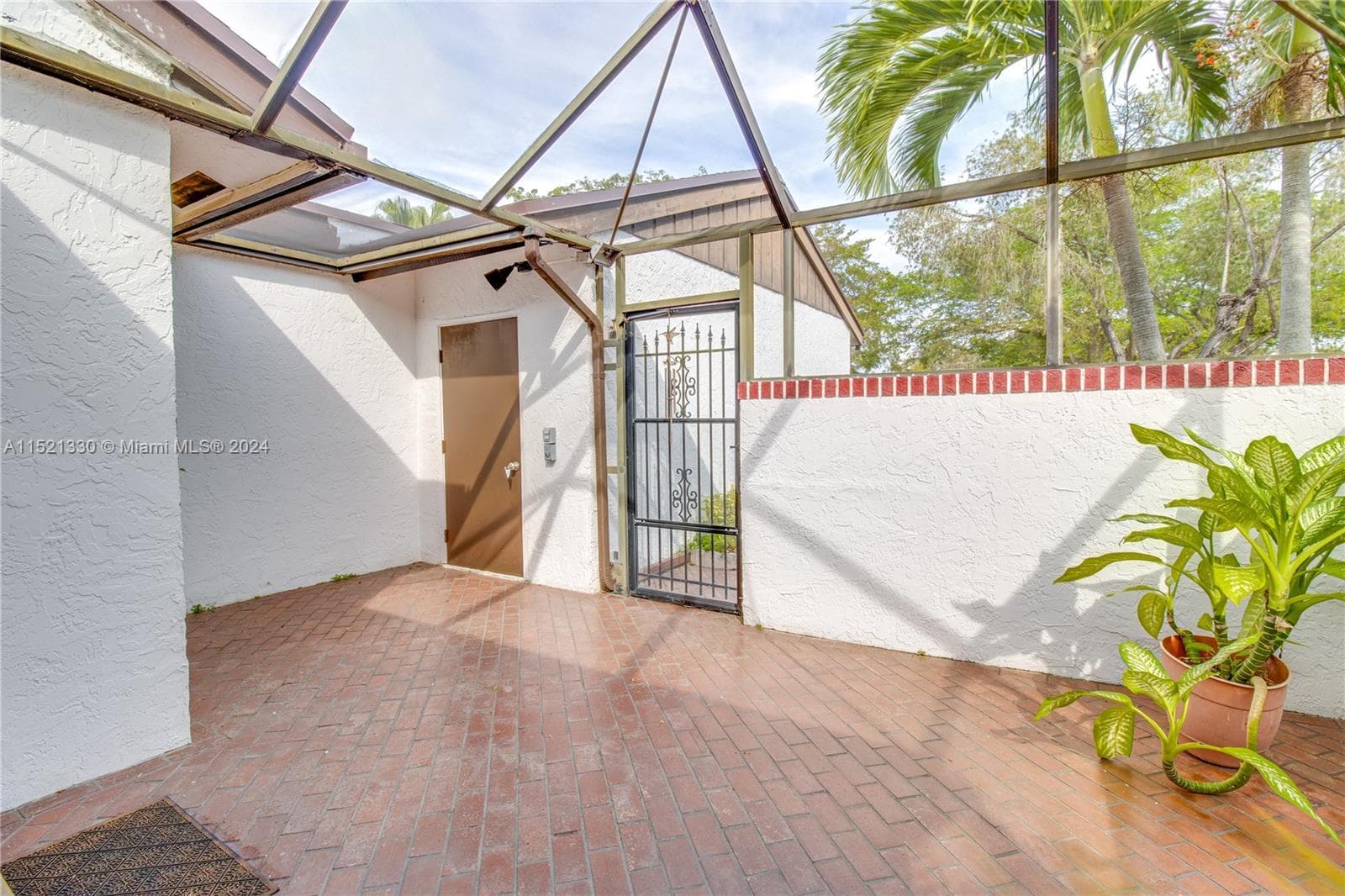 6343 W Pinehurst Cir W W D36, Tamarac, FL 33321 3
