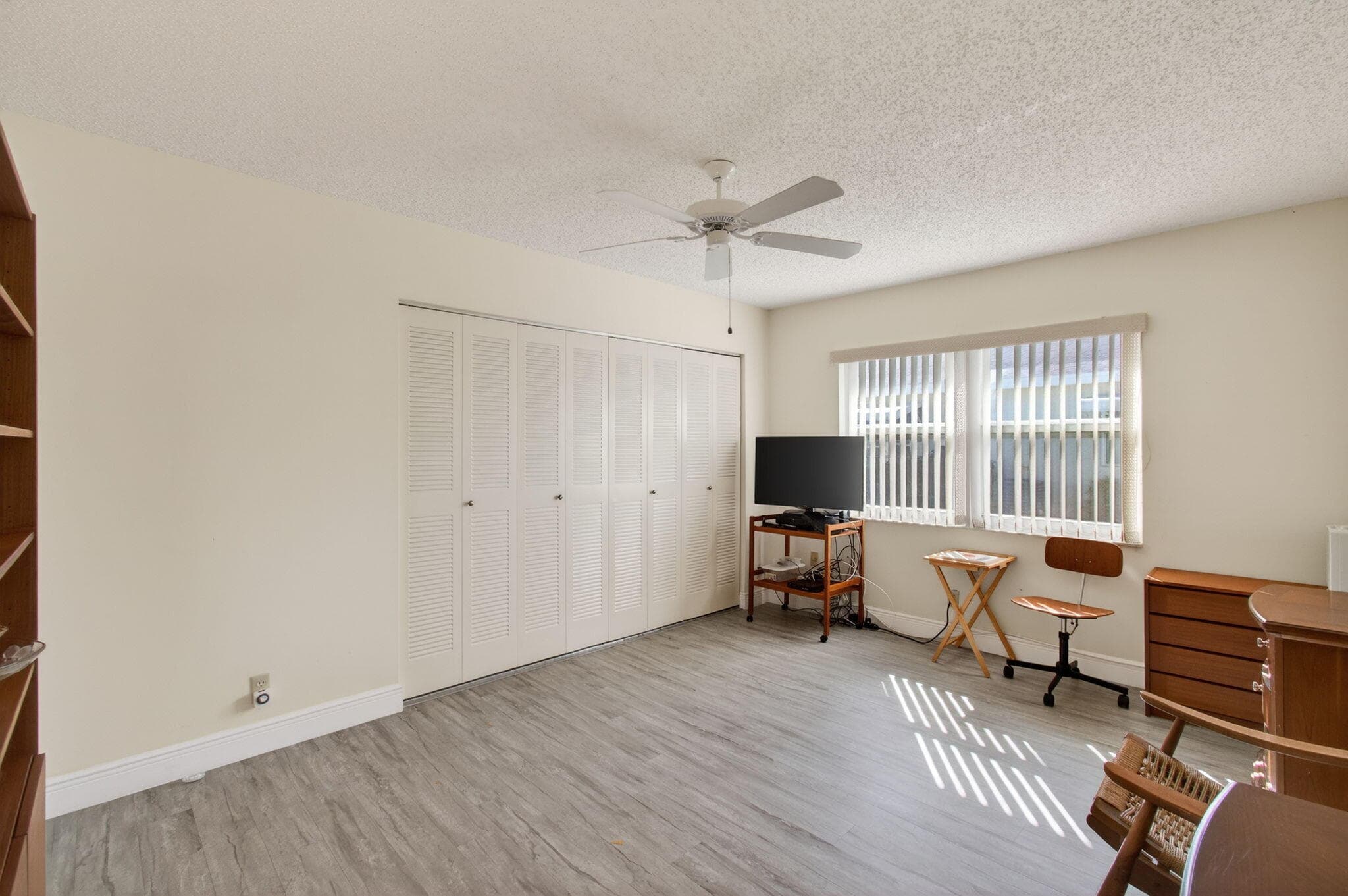 5392 Lakefront Boulevard A, Delray Beach, FL 33484 15