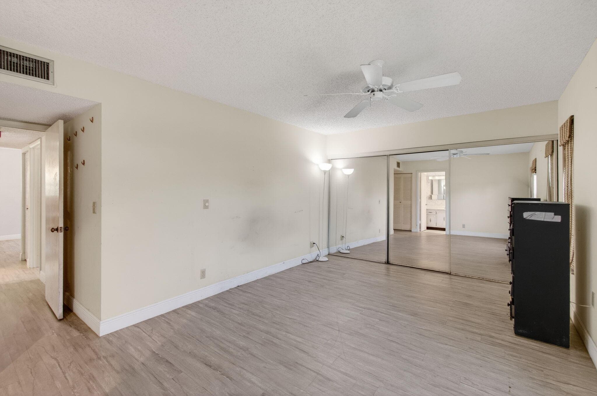 5392 Lakefront Boulevard A, Delray Beach, FL 33484 22