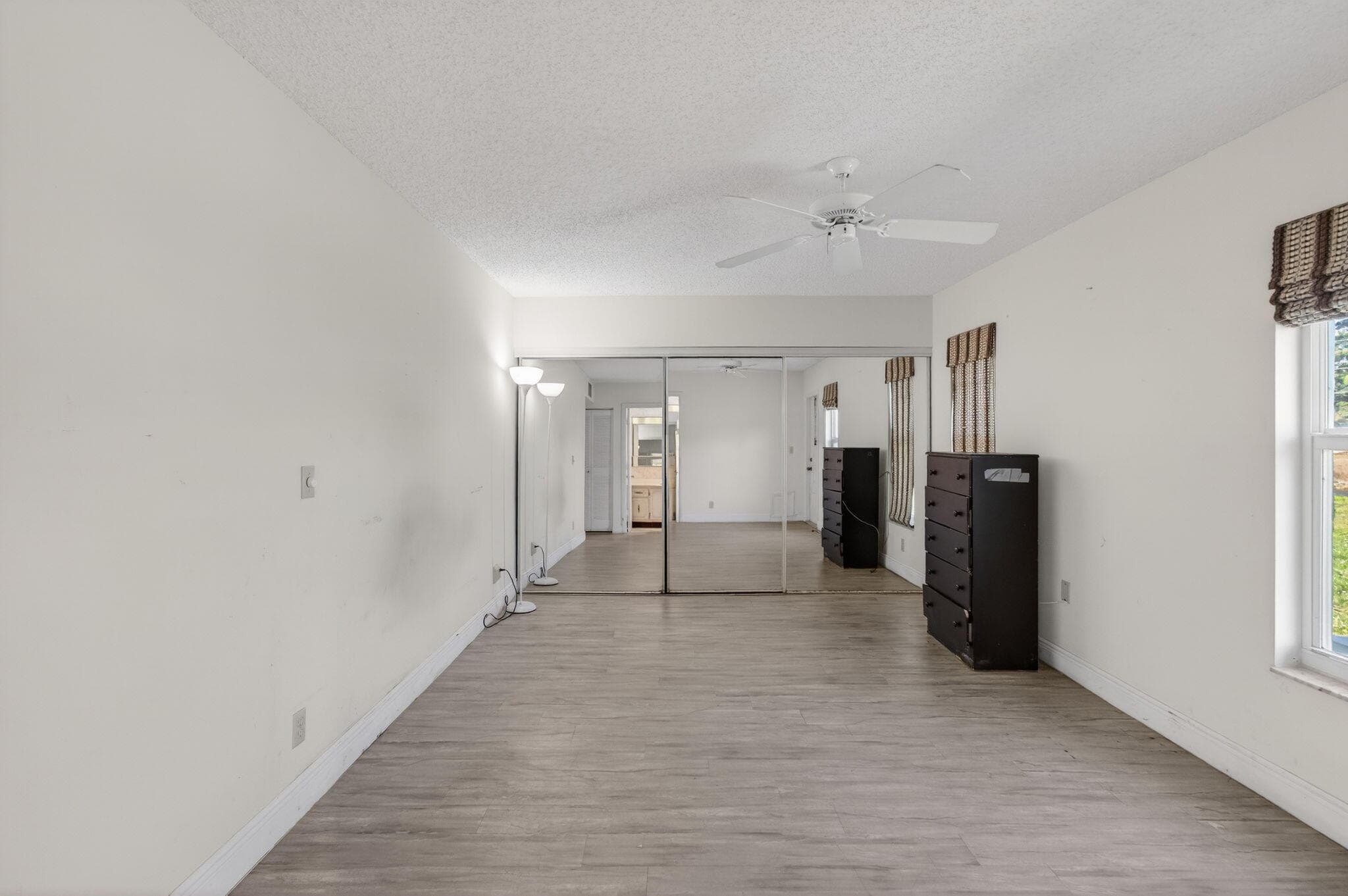 5392 Lakefront Boulevard A, Delray Beach, FL 33484 23