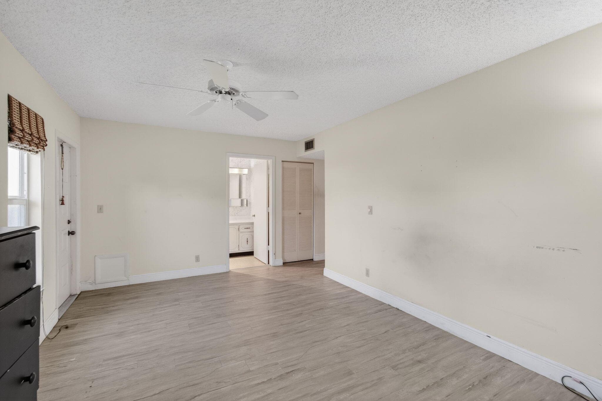 5392 Lakefront Boulevard A, Delray Beach, FL 33484 25
