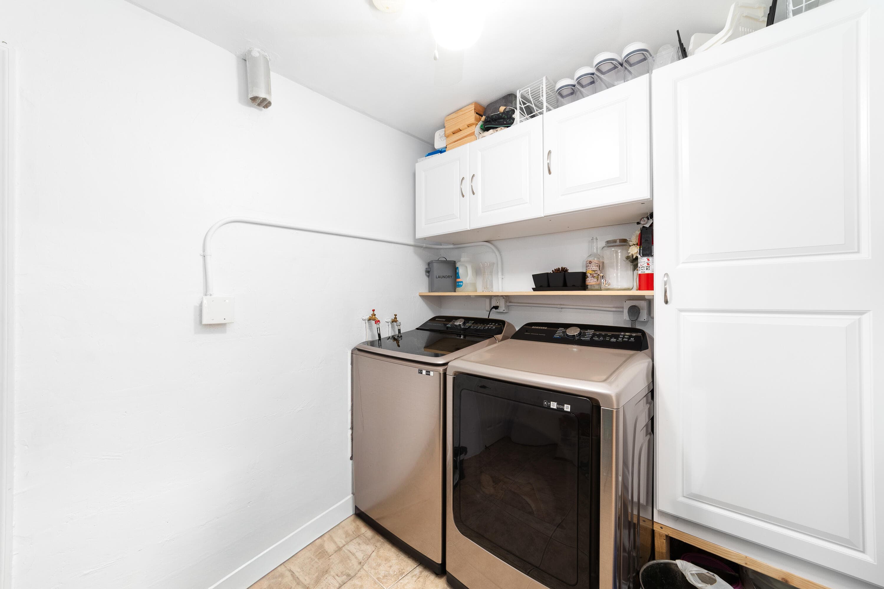 2869 SW 13th Court, Fort Lauderdale, FL 33312 24