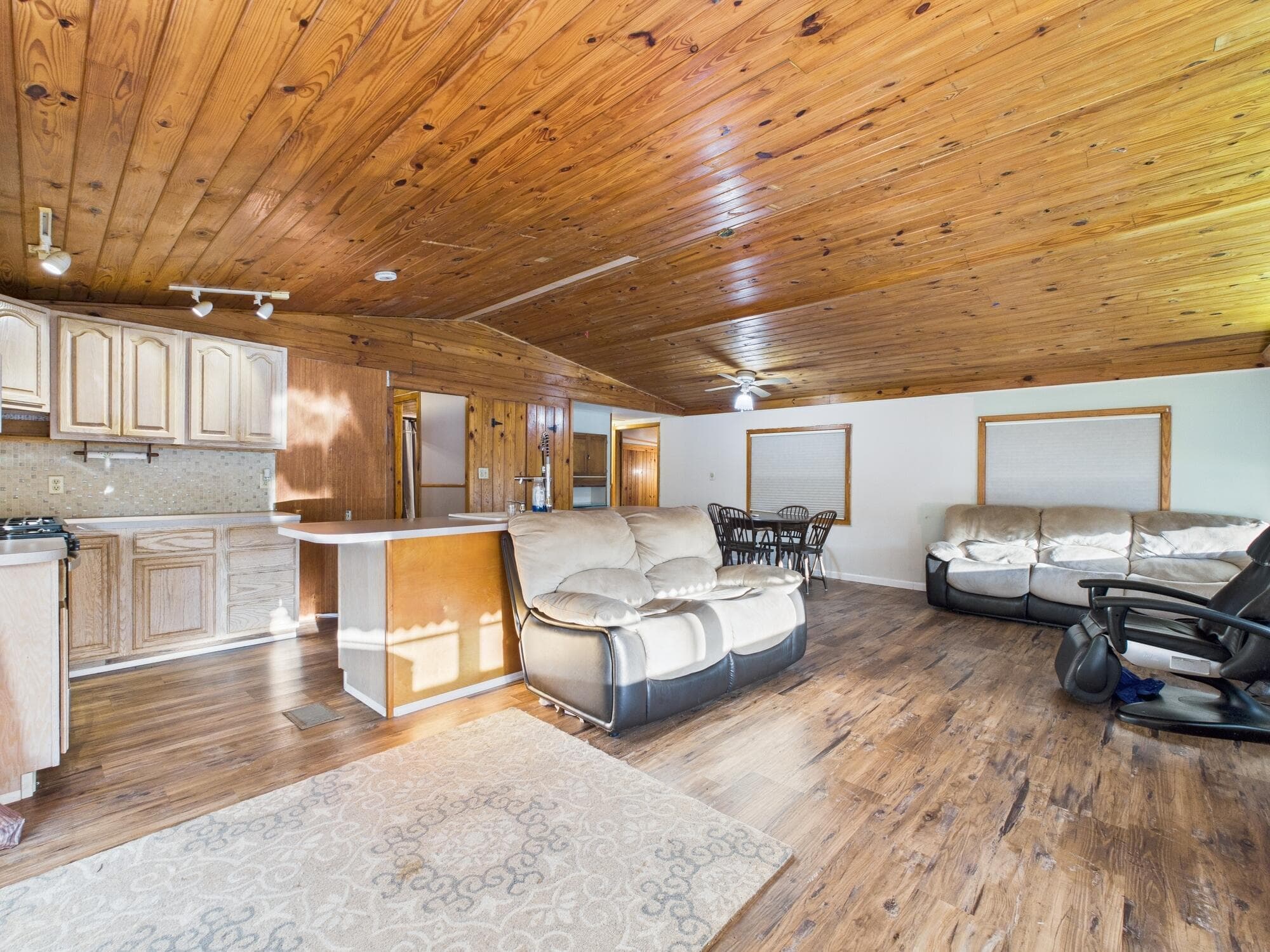 56 Basin Street, Lorida, FL 33857 2