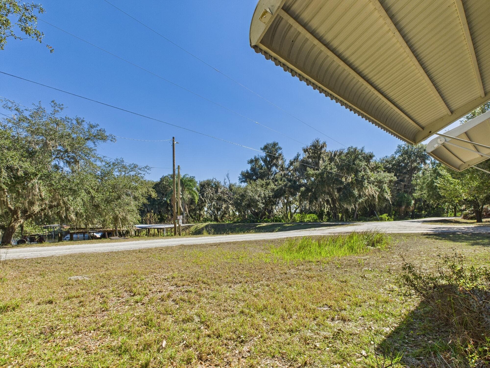56 Basin Street, Lorida, FL 33857 40
