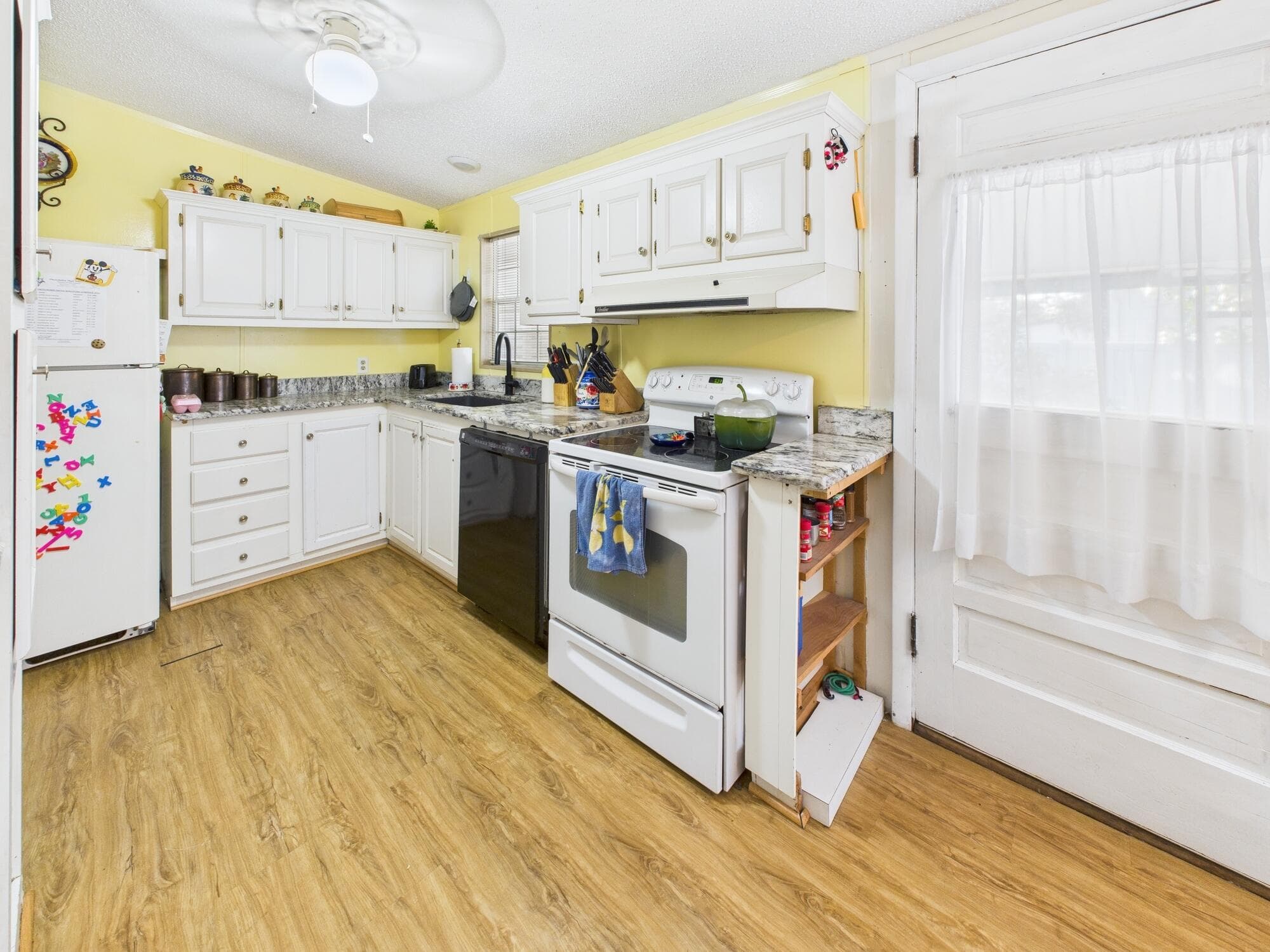 102 NE 8th Avenue, Okeechobee, FL 34972 9