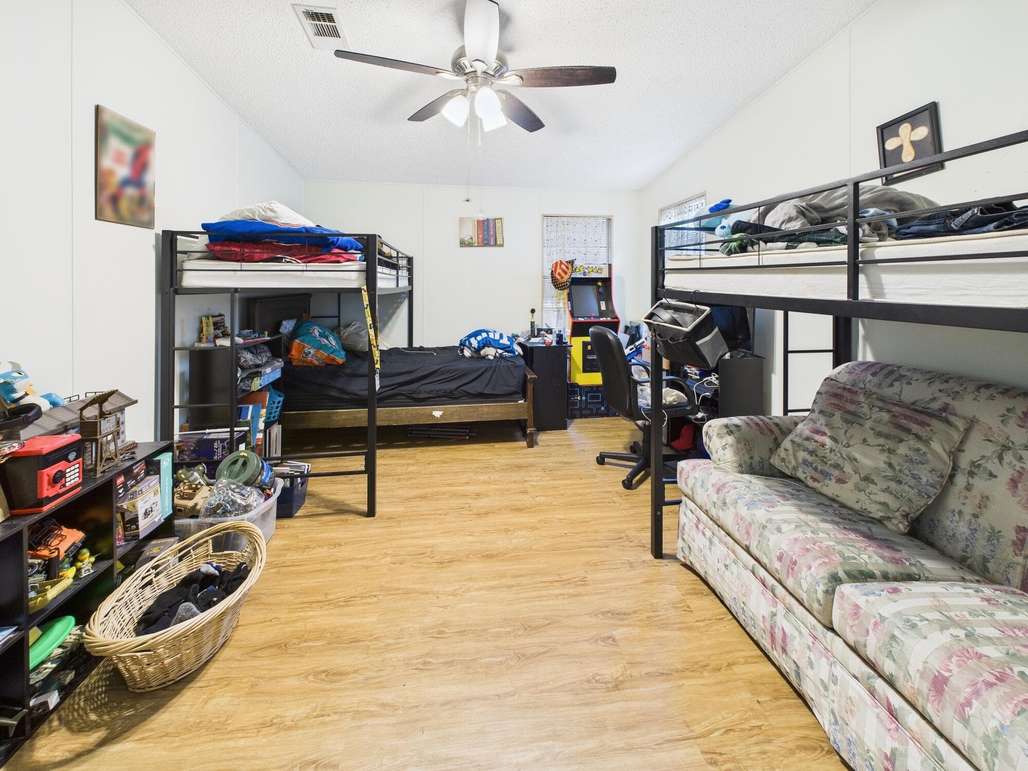 102 NE 8th Avenue, Okeechobee, FL 34972 28