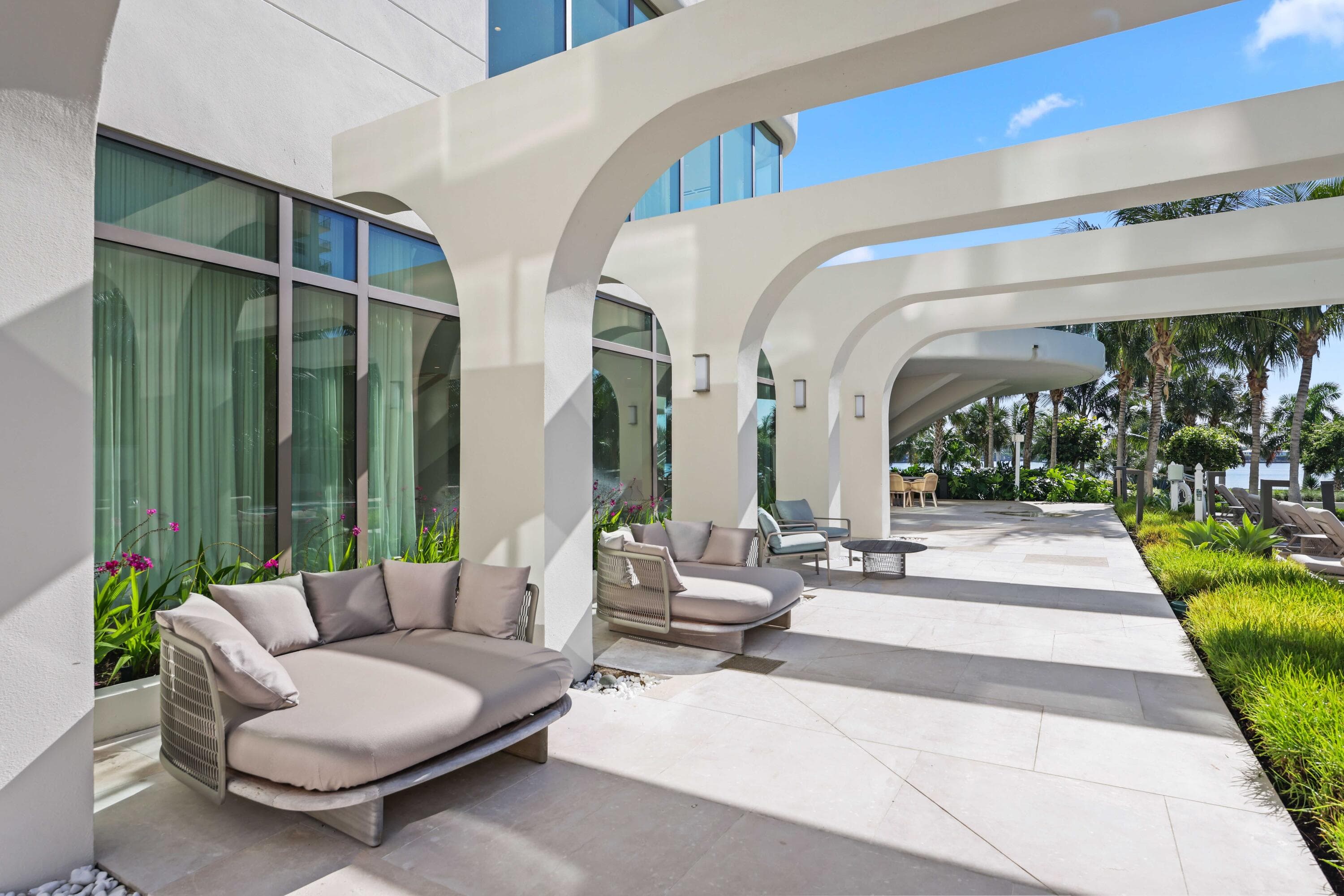 200 Arkona Court 1002, West Palm Beach, FL 33401 34