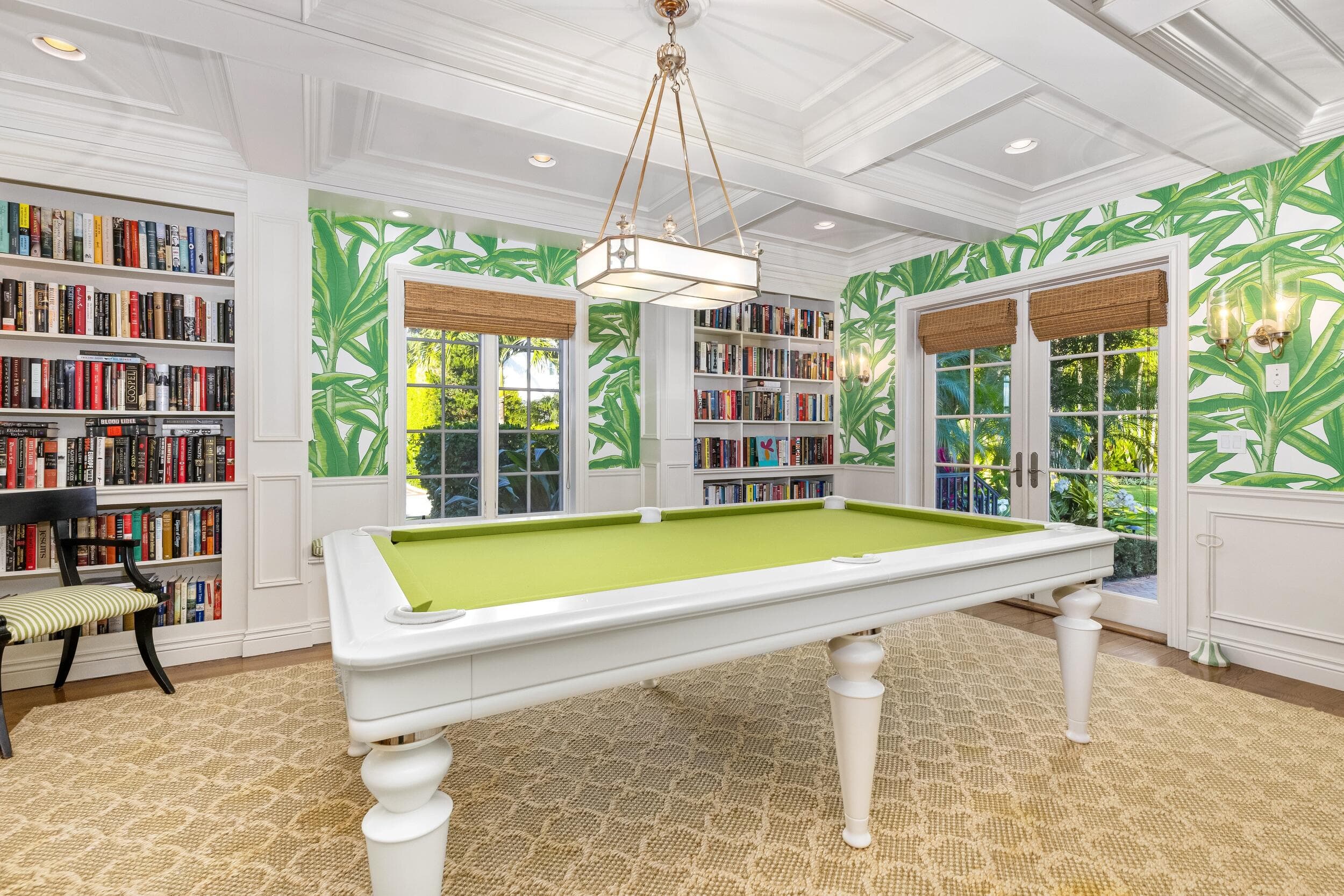 9 Via Vizcaya, Palm Beach, FL 33480 9