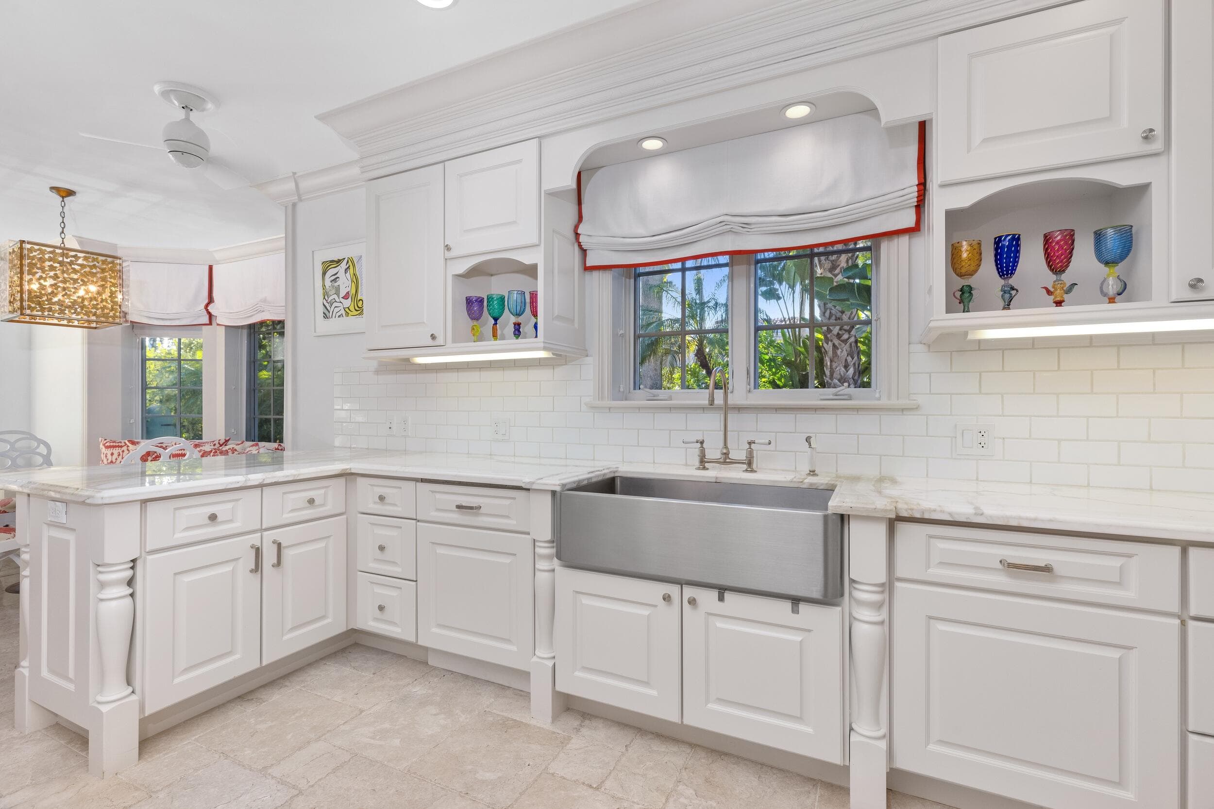 9 Via Vizcaya, Palm Beach, FL 33480 11