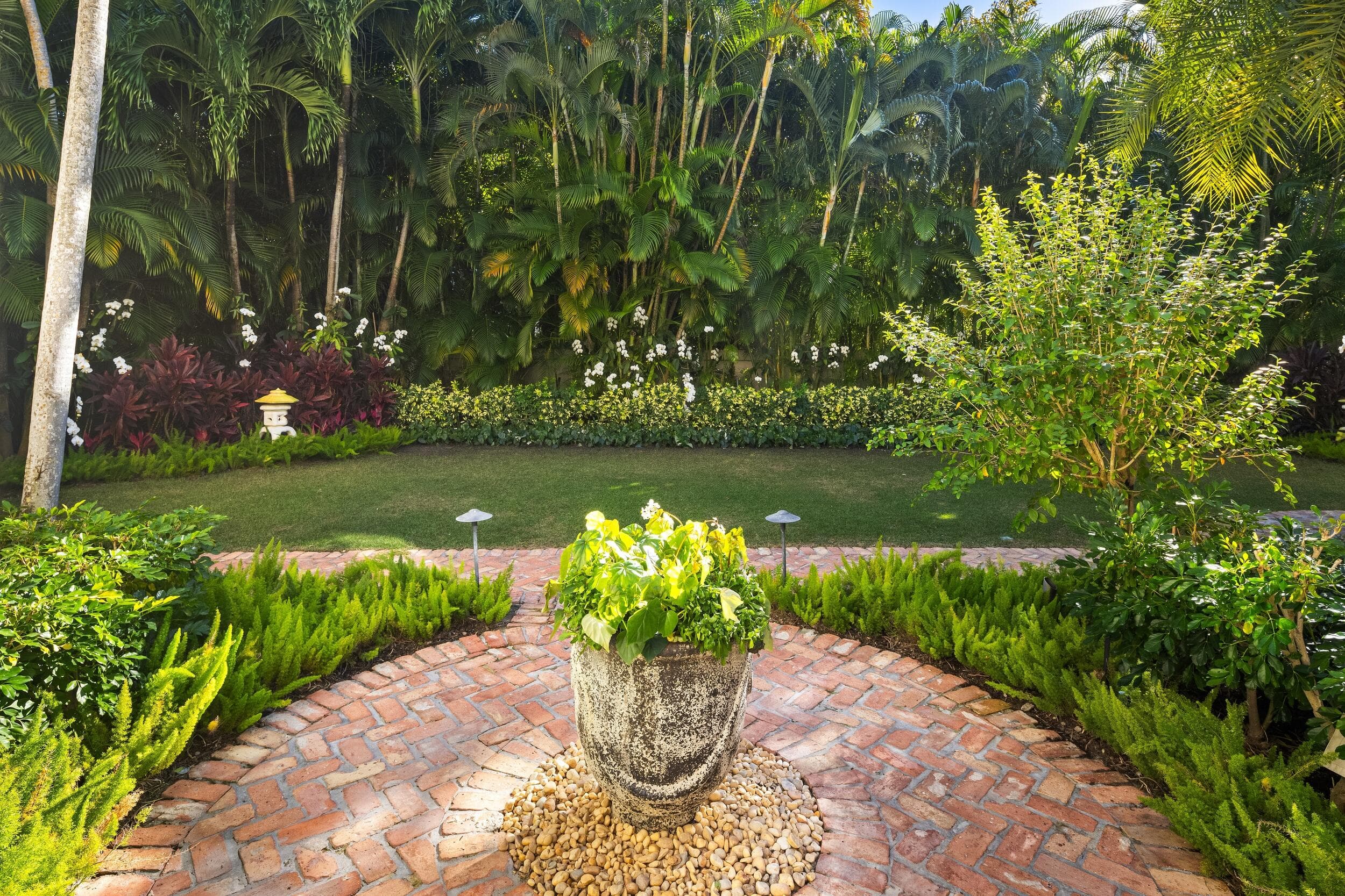 9 Via Vizcaya, Palm Beach, FL 33480 41