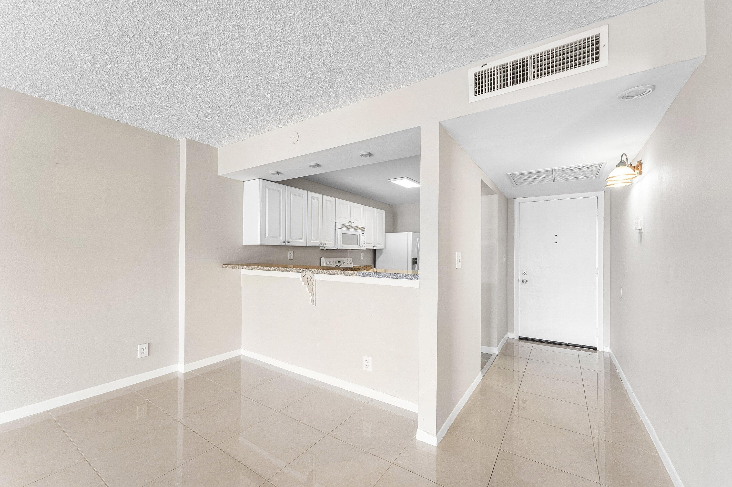 10 Royal Palm Way 203, Boca Raton, FL 33432 10