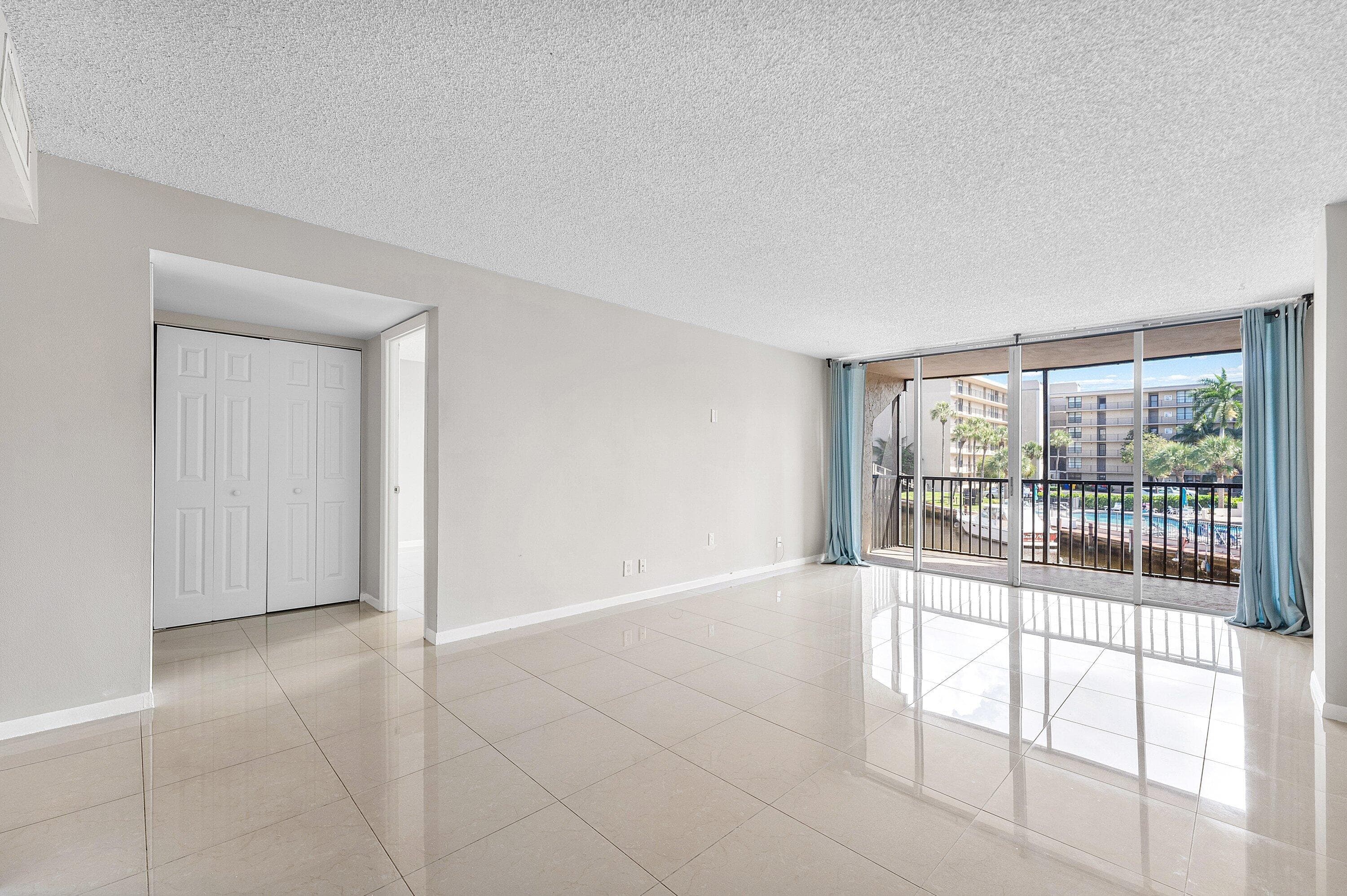 10 Royal Palm Way 203, Boca Raton, FL 33432 15