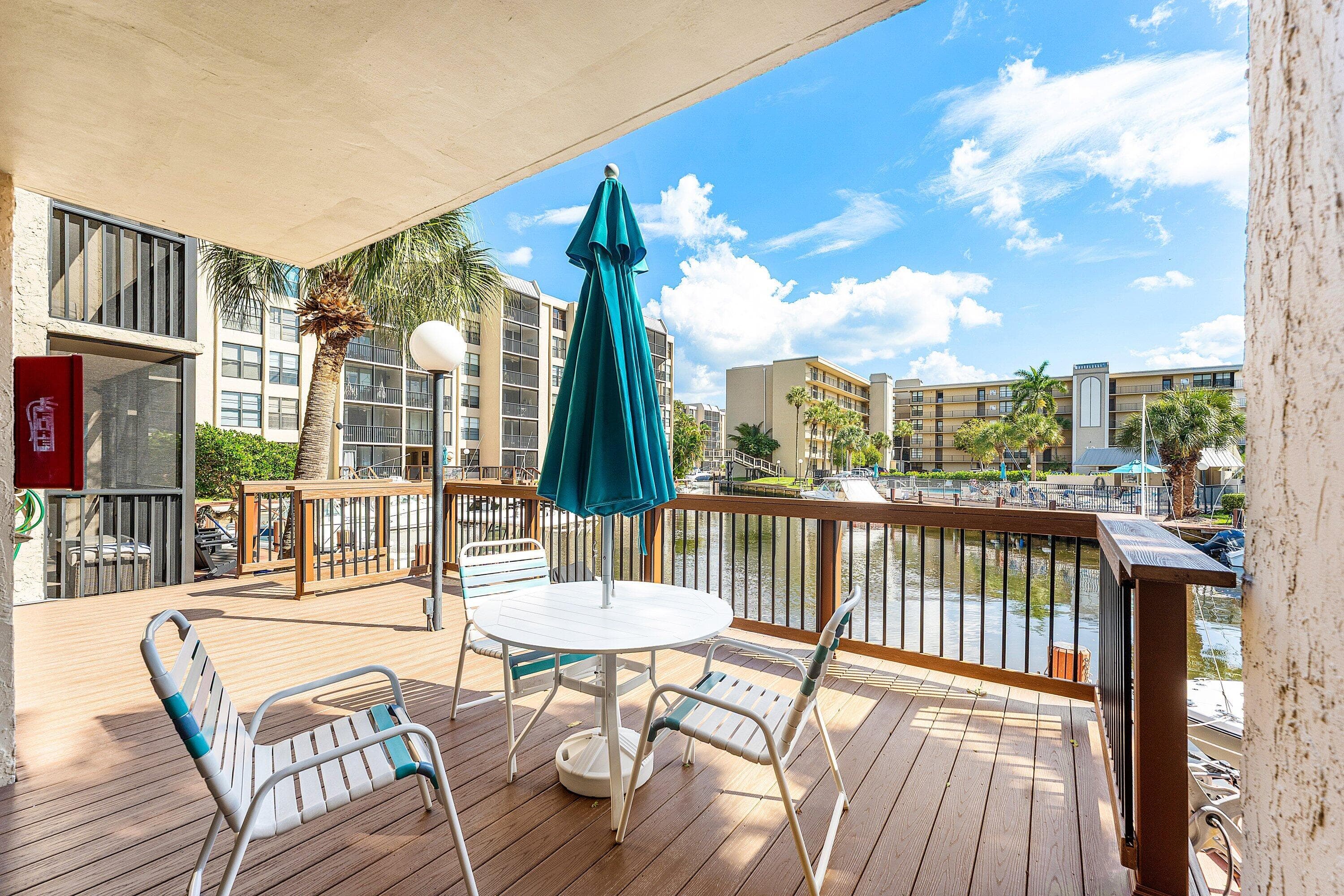 10 Royal Palm Way 203, Boca Raton, FL 33432 2