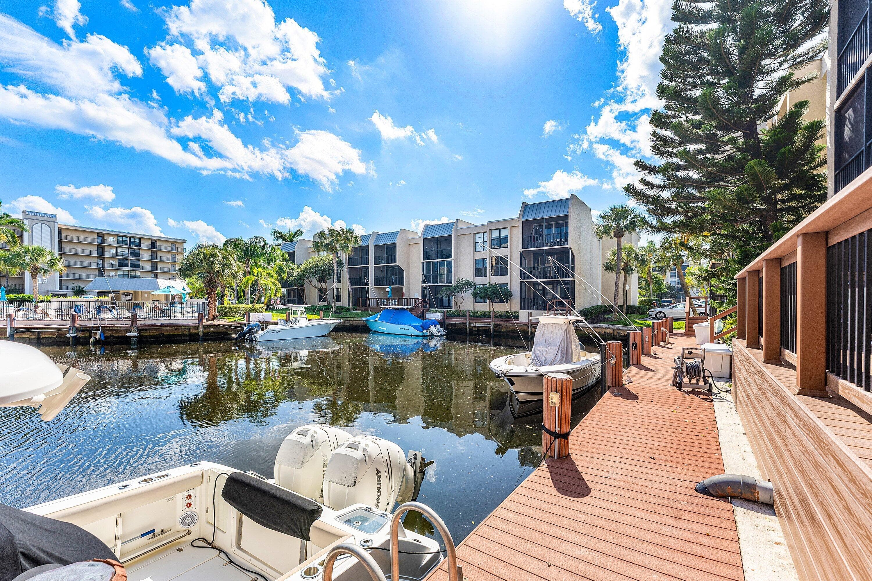 10 Royal Palm Way 203, Boca Raton, FL 33432 4