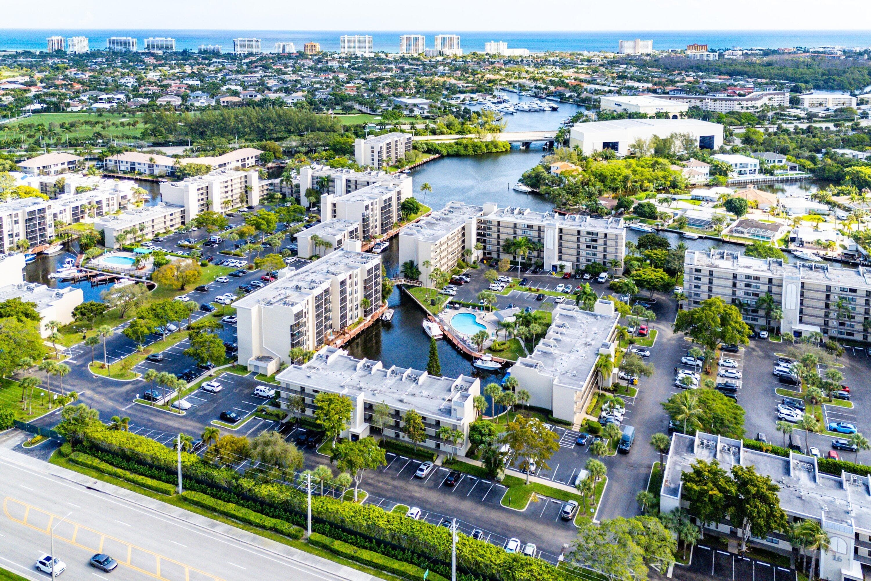 10 Royal Palm Way 203, Boca Raton, FL 33432 37