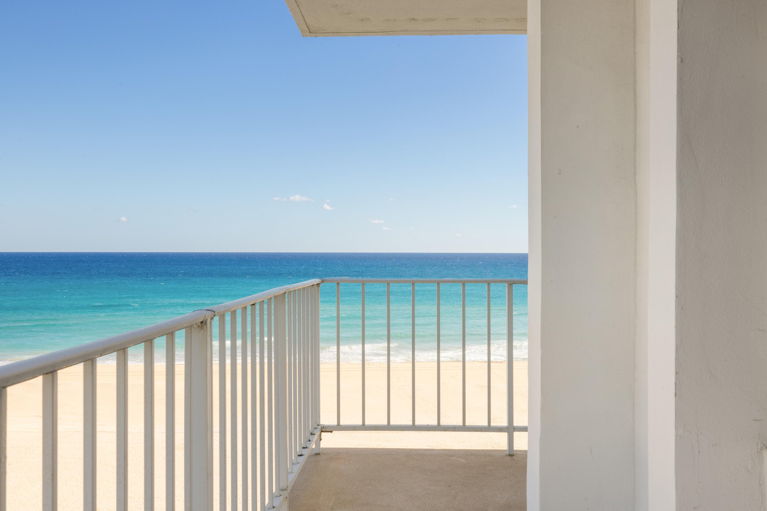 2295 S Ocean Boulevard 625, Palm Beach, FL 33480 28