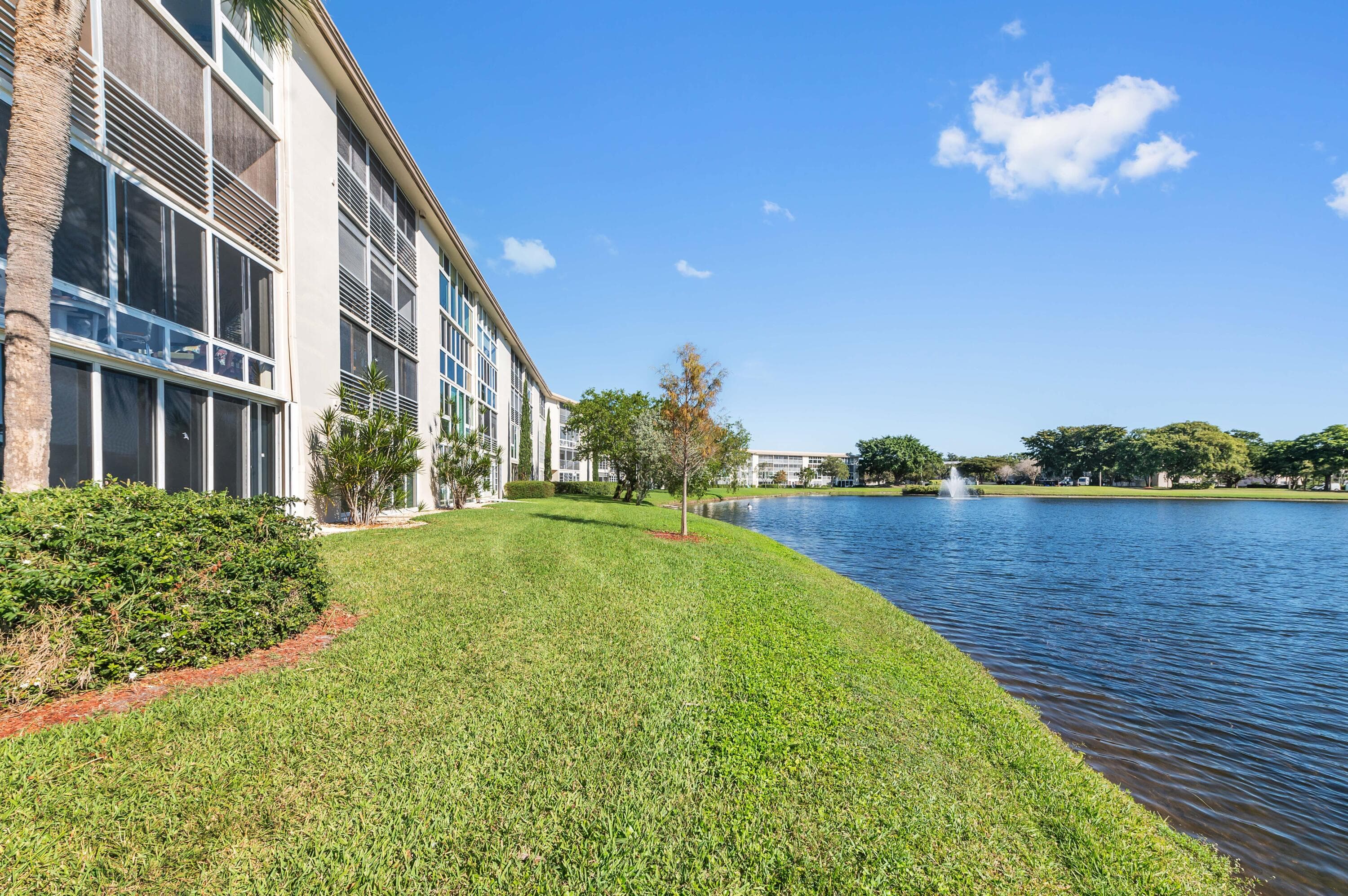 3204 Portofino Point H2, Coconut Creek, FL 33066 26