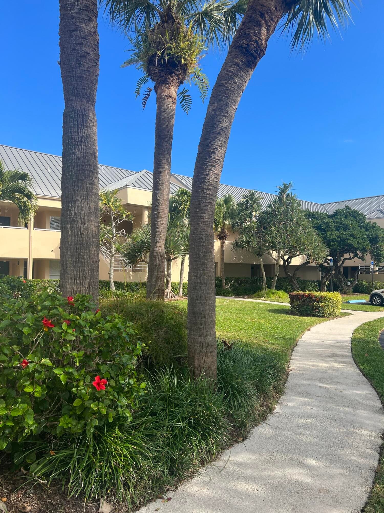 1605 S Us Highway 1 201m2, Jupiter, FL 33477 42