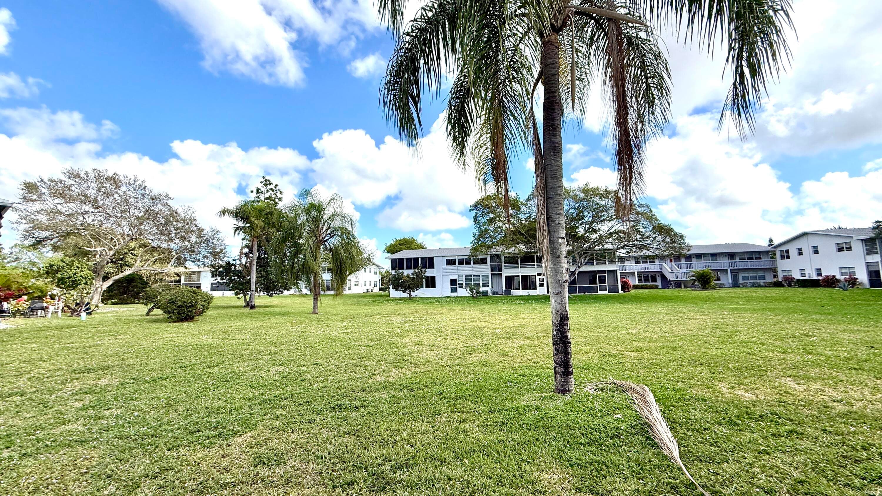 122 Oakridge I, Deerfield Beach, FL 33442 23