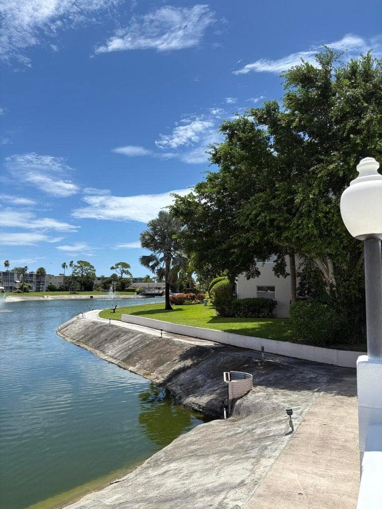 2770 S Garden Drive 304, Lake Worth, FL 33461 25