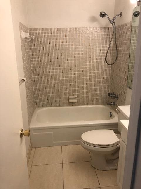 299 SW 7th Street 103, Boca Raton, FL 33432 20