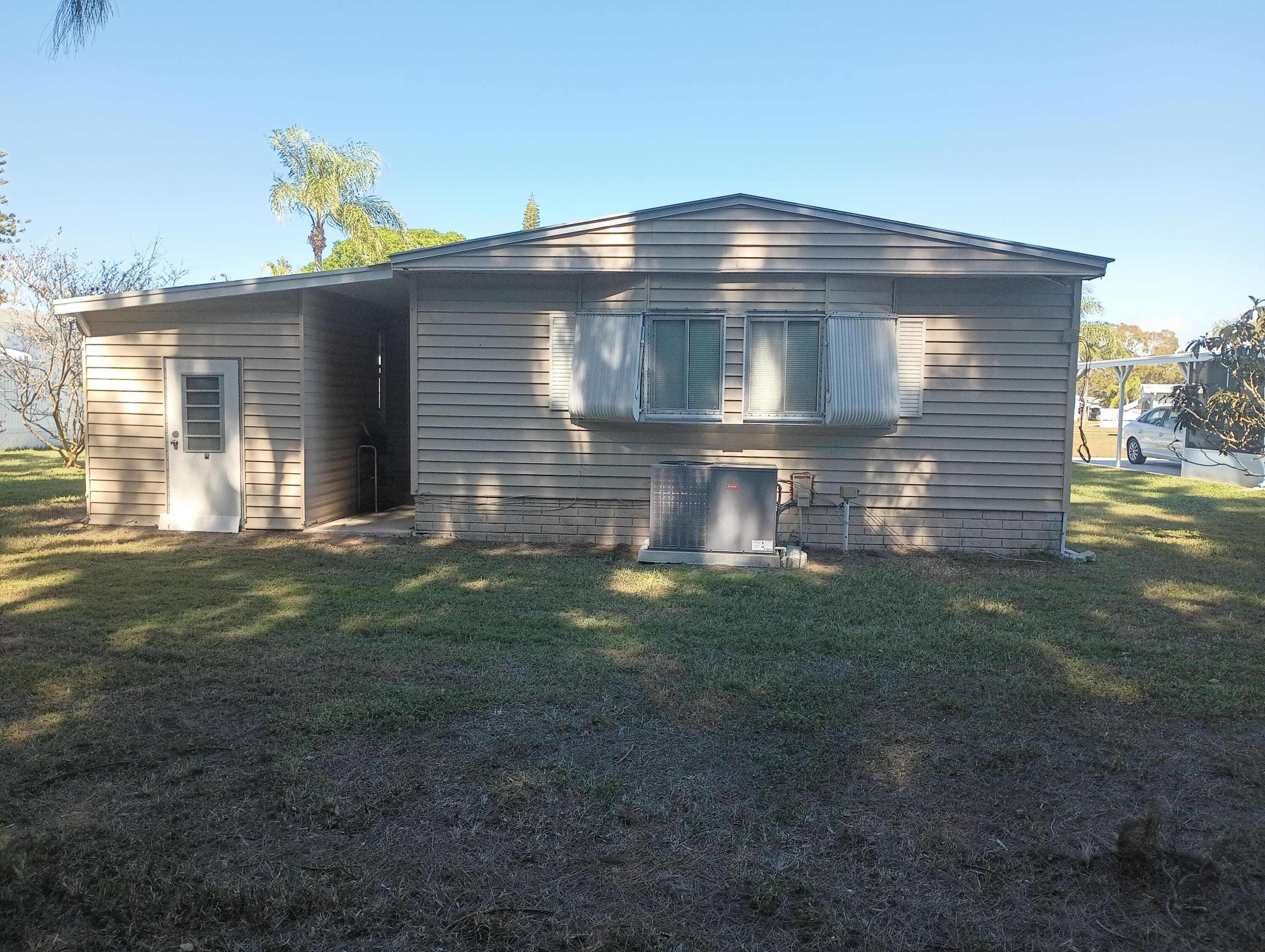 262 W Caribbean, Port St. Lucie, FL 34952 16