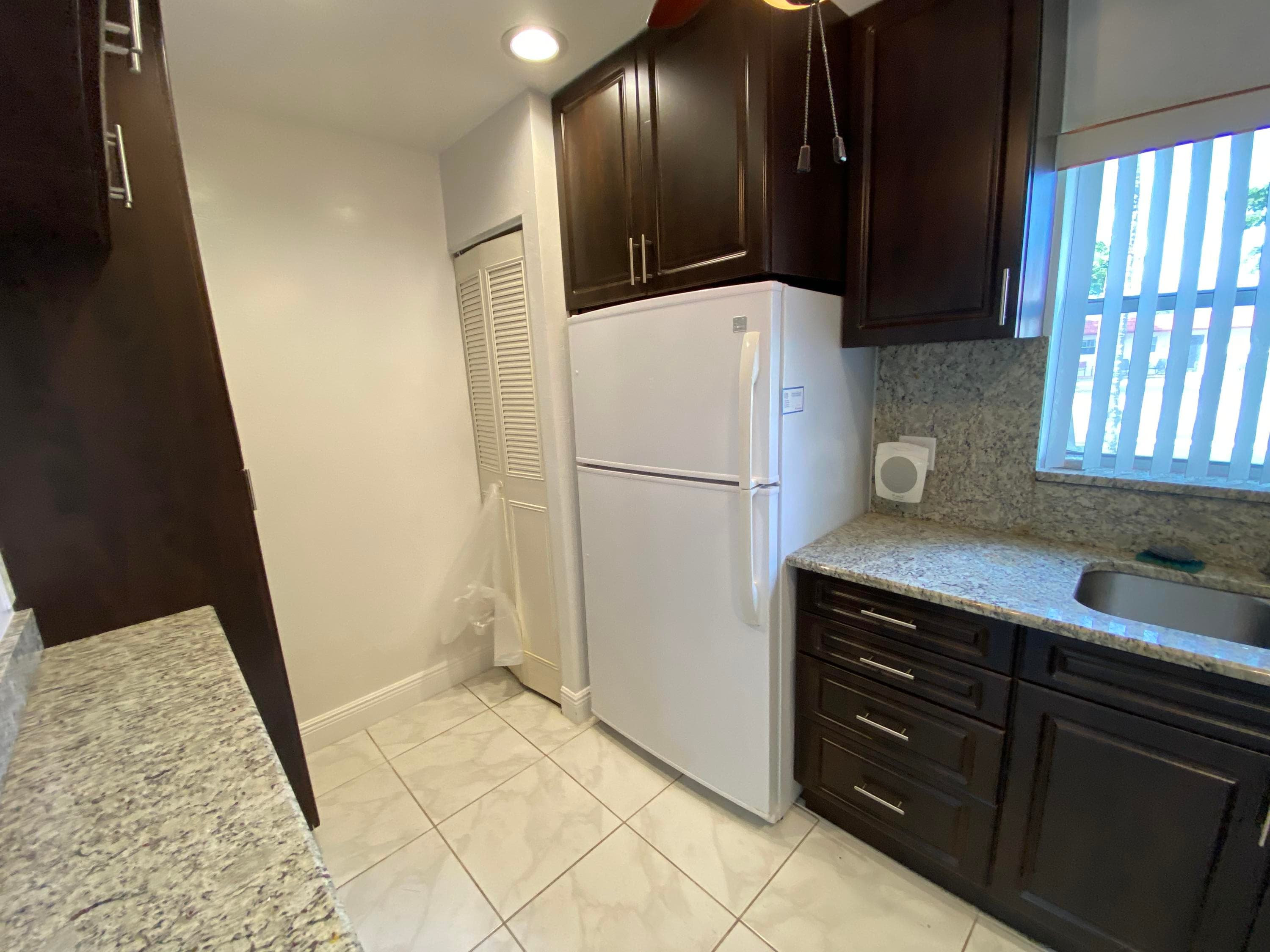 138 Lake Frances Drive, West Palm Beach, FL 33411 3