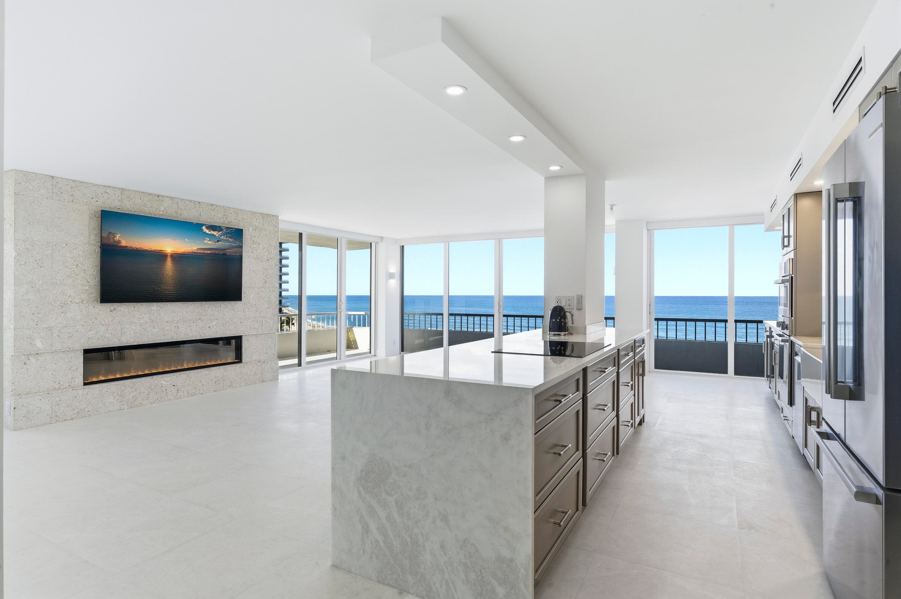 5510 N Ocean Drive 7c, Singer Island, FL 33404 2