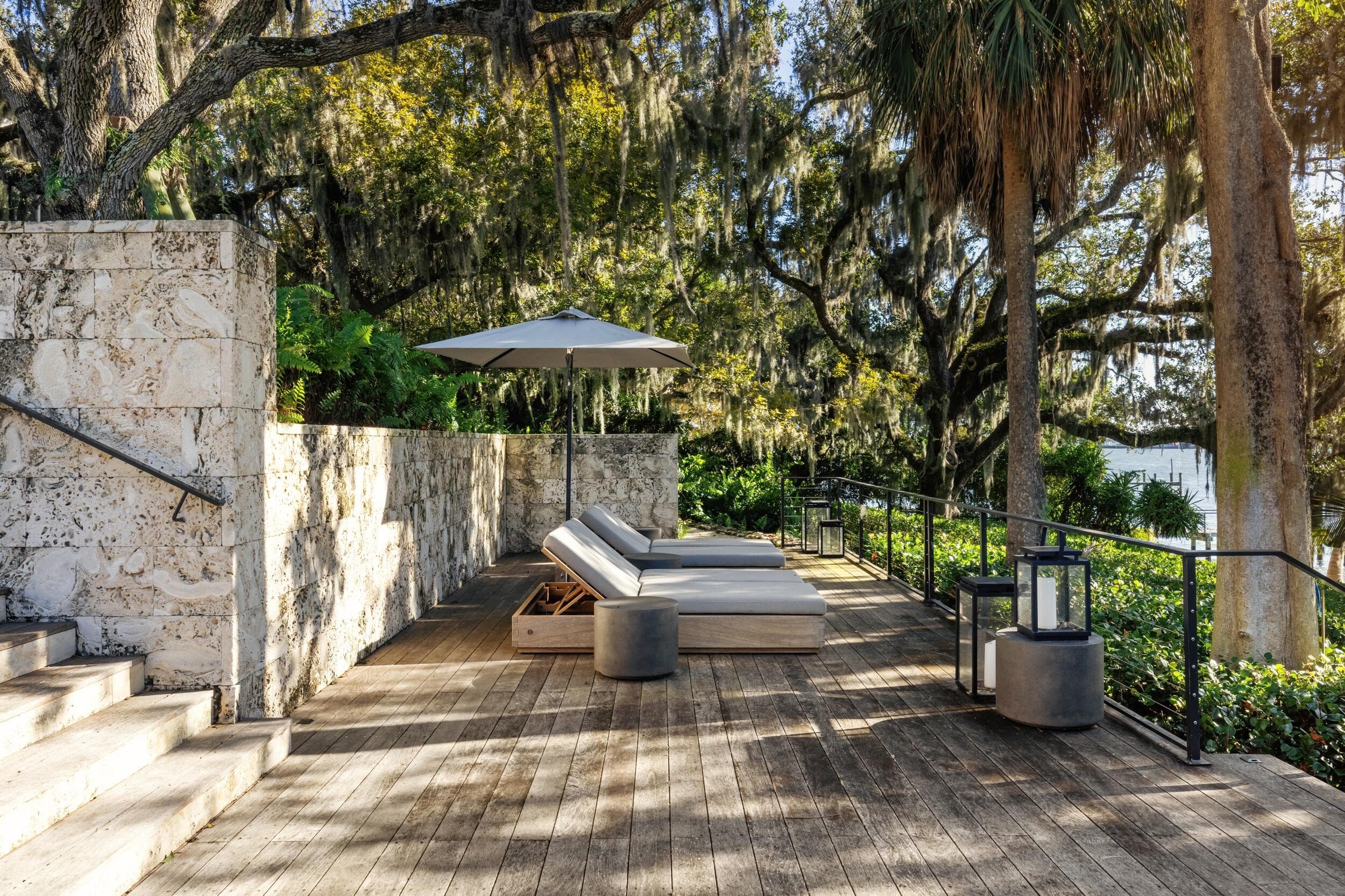 109 S River Road, Sewalls Point, FL 34996 111