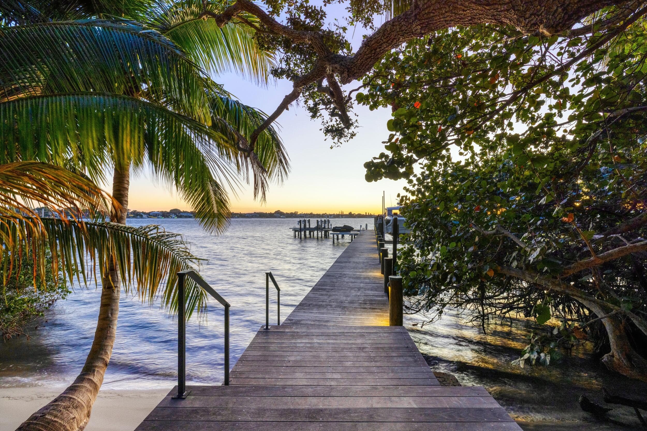 109 S River Road, Sewalls Point, FL 34996 5