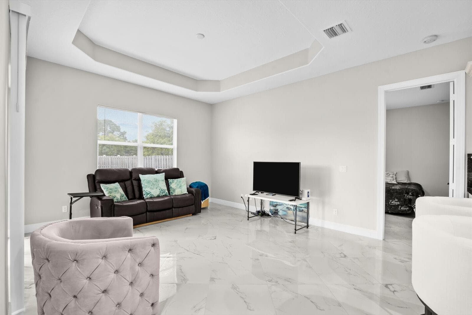562 SW Souris Avenue, Port St. Lucie, FL 34953 15