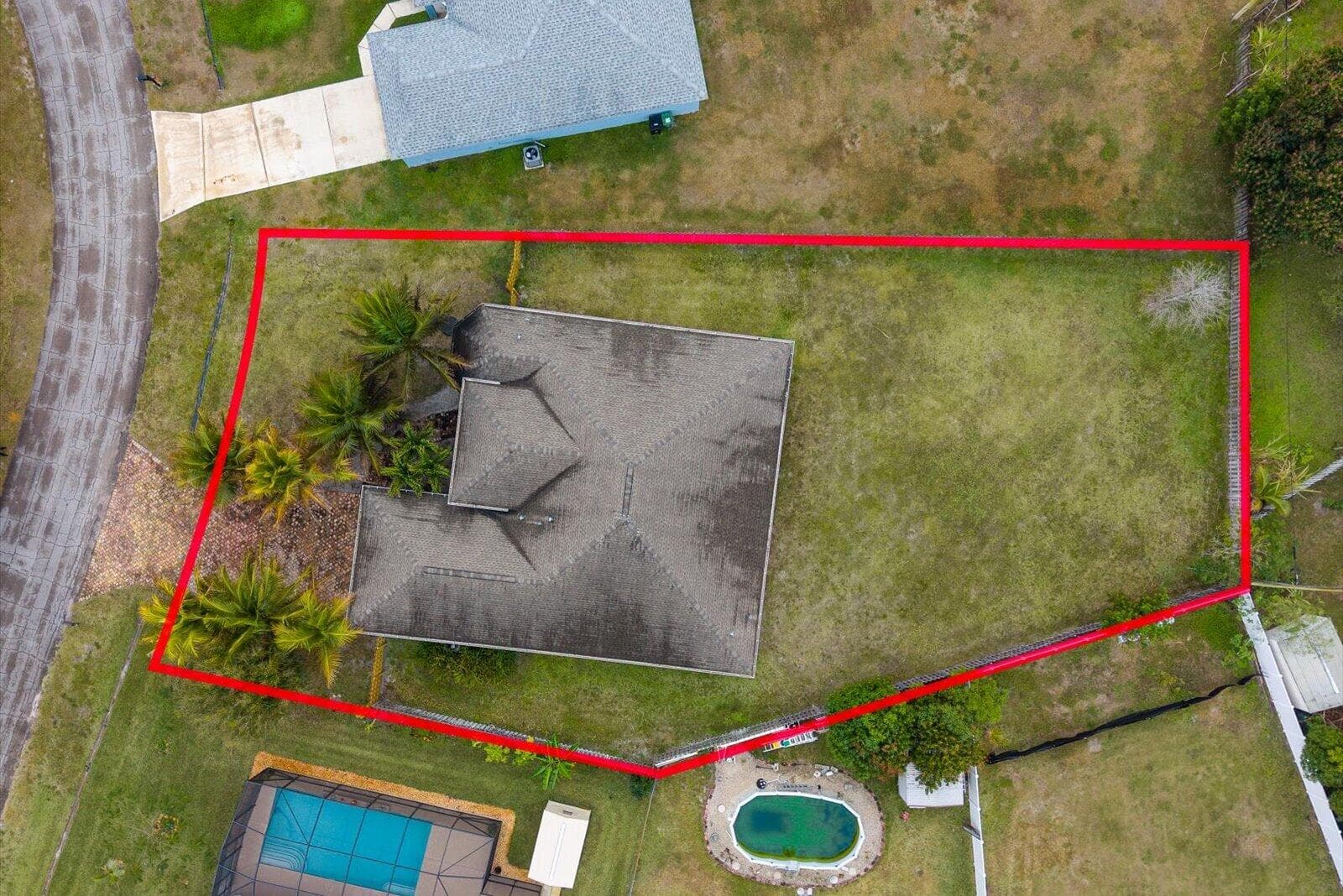 562 SW Souris Avenue, Port St. Lucie, FL 34953 36