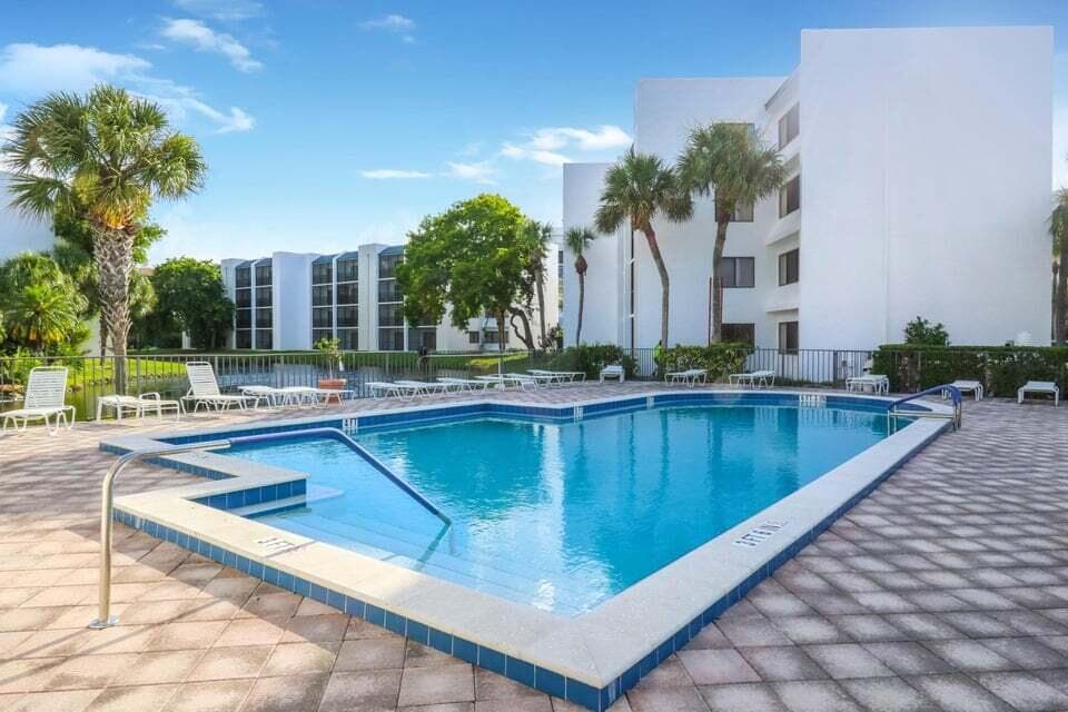 1605 S Us Highway 1 M2-215, Jupiter, FL 33477 32