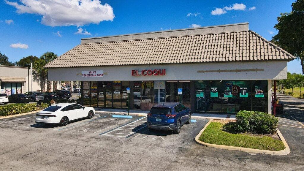 3092 S Jog Road, Greenacres, FL 33463 3