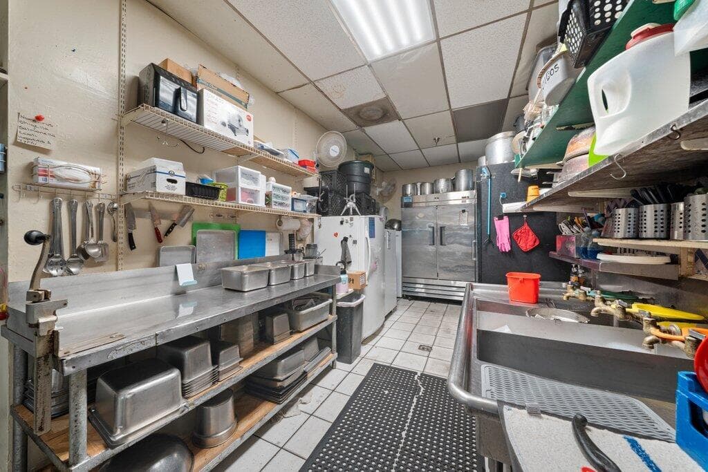 3092 S Jog Road, Greenacres, FL 33463 24