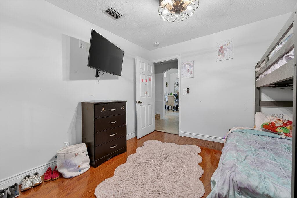8063 Via Hacienda, Riviera Beach, FL 33418 14