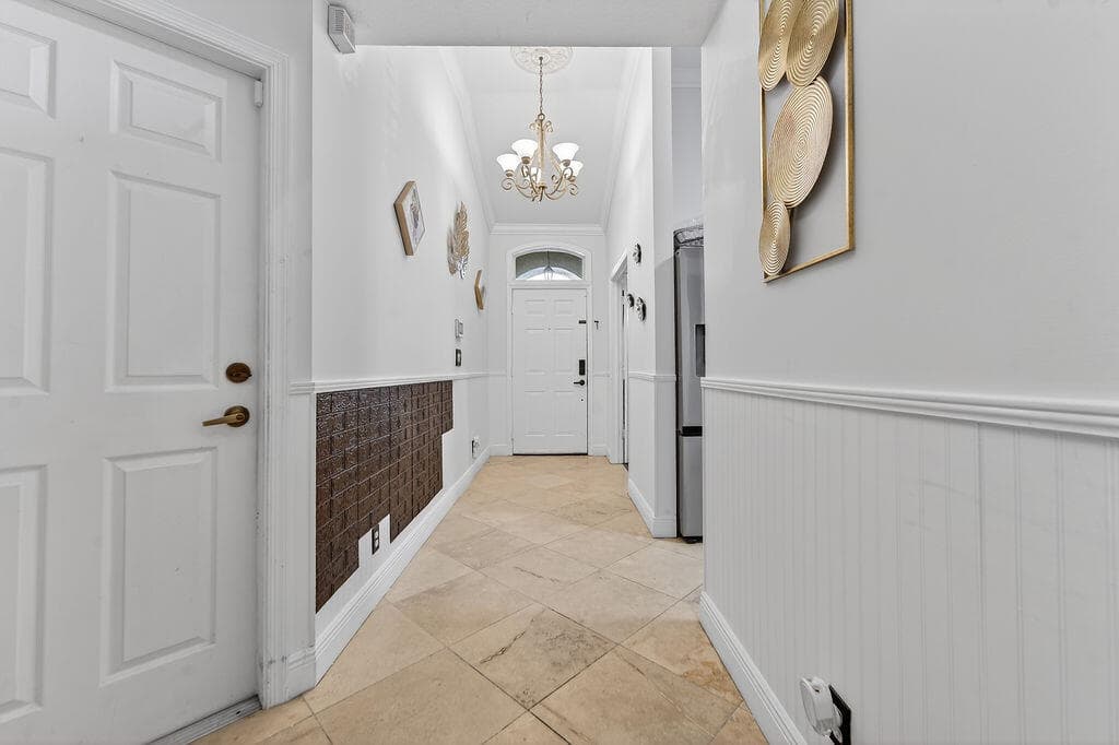 8063 Via Hacienda, Riviera Beach, FL 33418 9