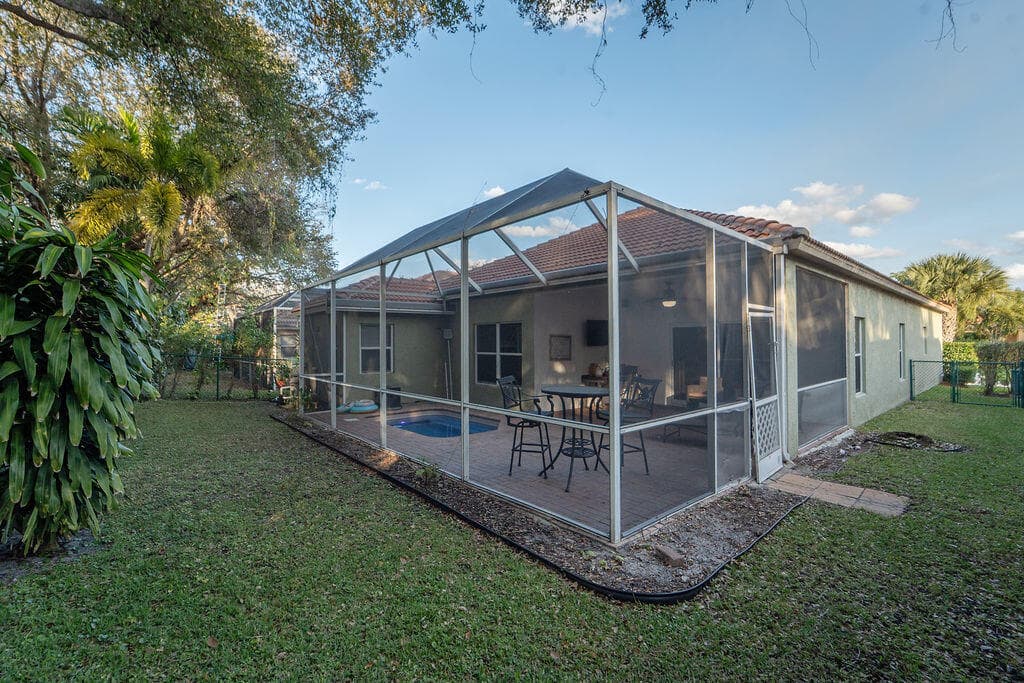 8063 Via Hacienda, Riviera Beach, FL 33418 30