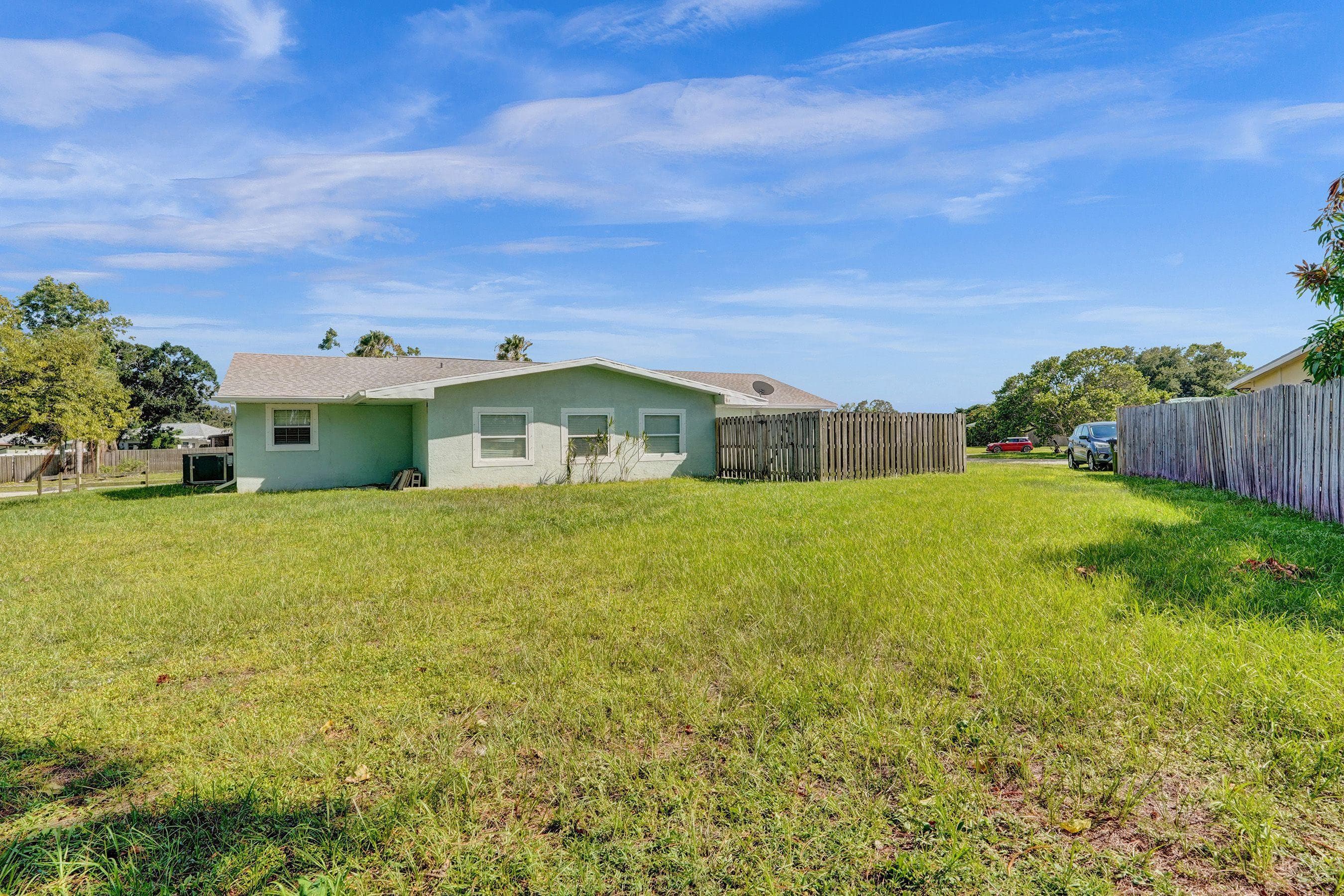 1075 W 30th Street, Riviera Beach, FL 33404 15