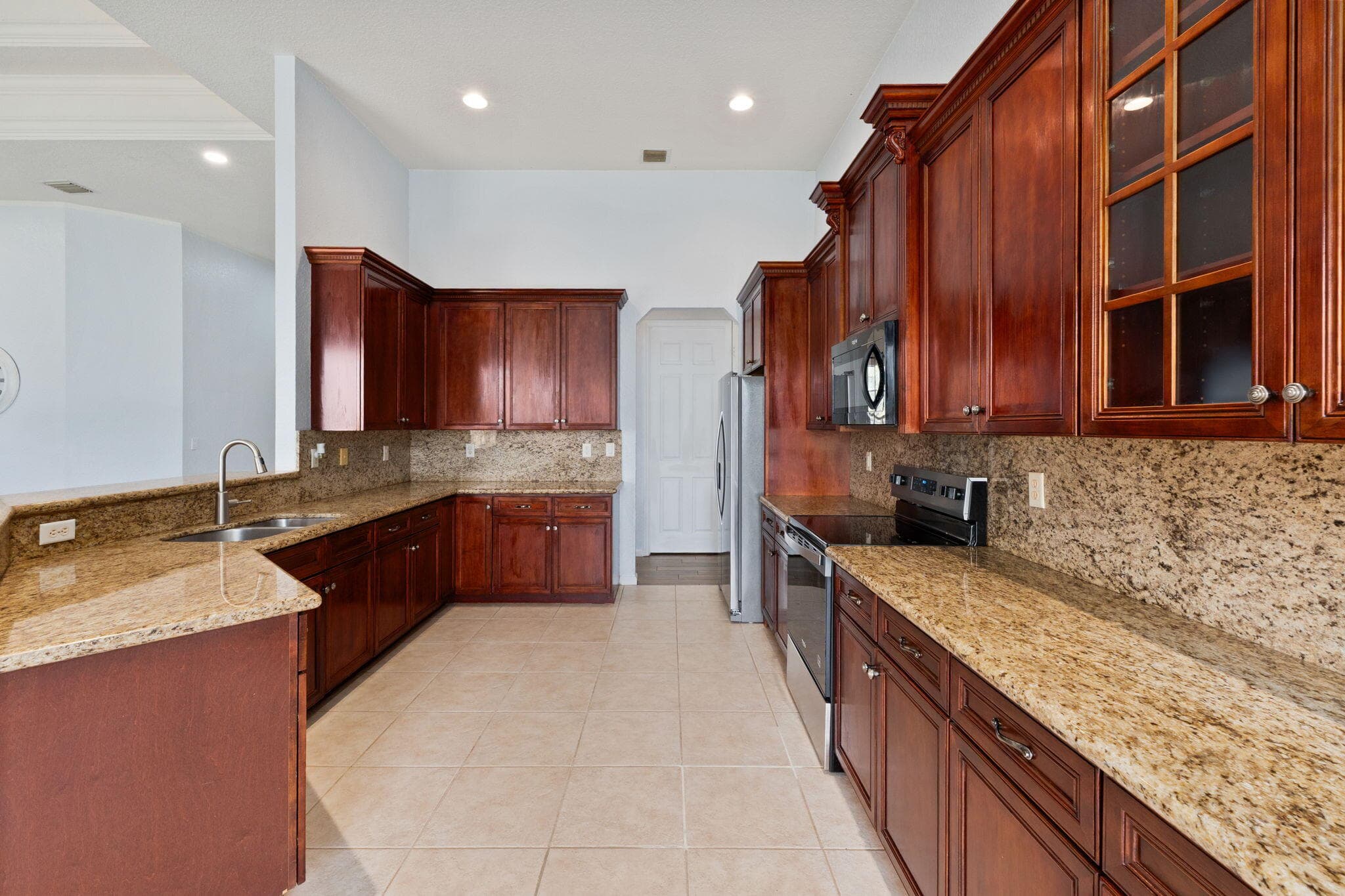 2019 SE Mantua Street, Port St. Lucie, FL 34952 7