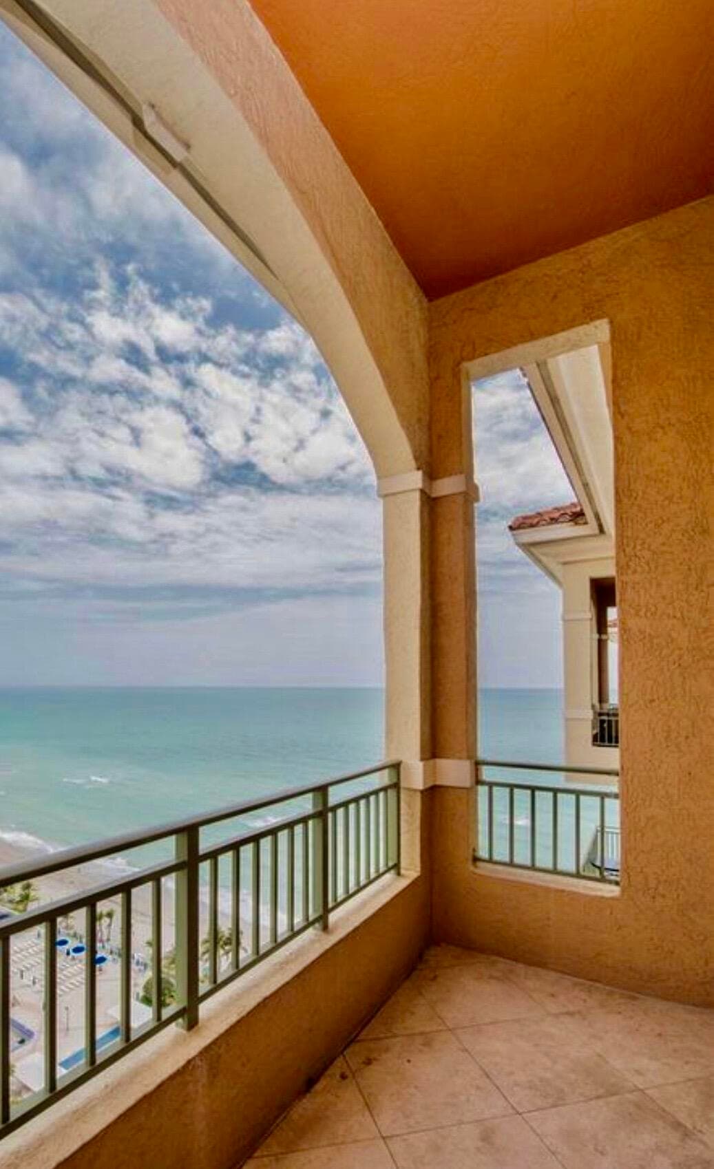 2080 S Ocean Drive Ph8, Hallandale Beach, FL 33009 27