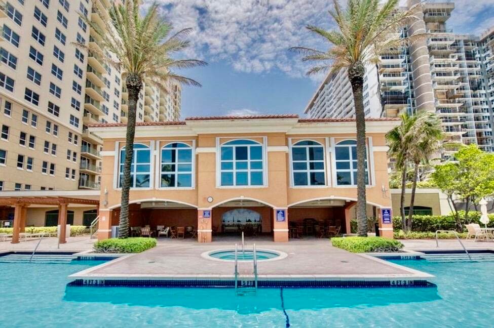 2080 S Ocean Drive Ph8, Hallandale Beach, FL 33009 30