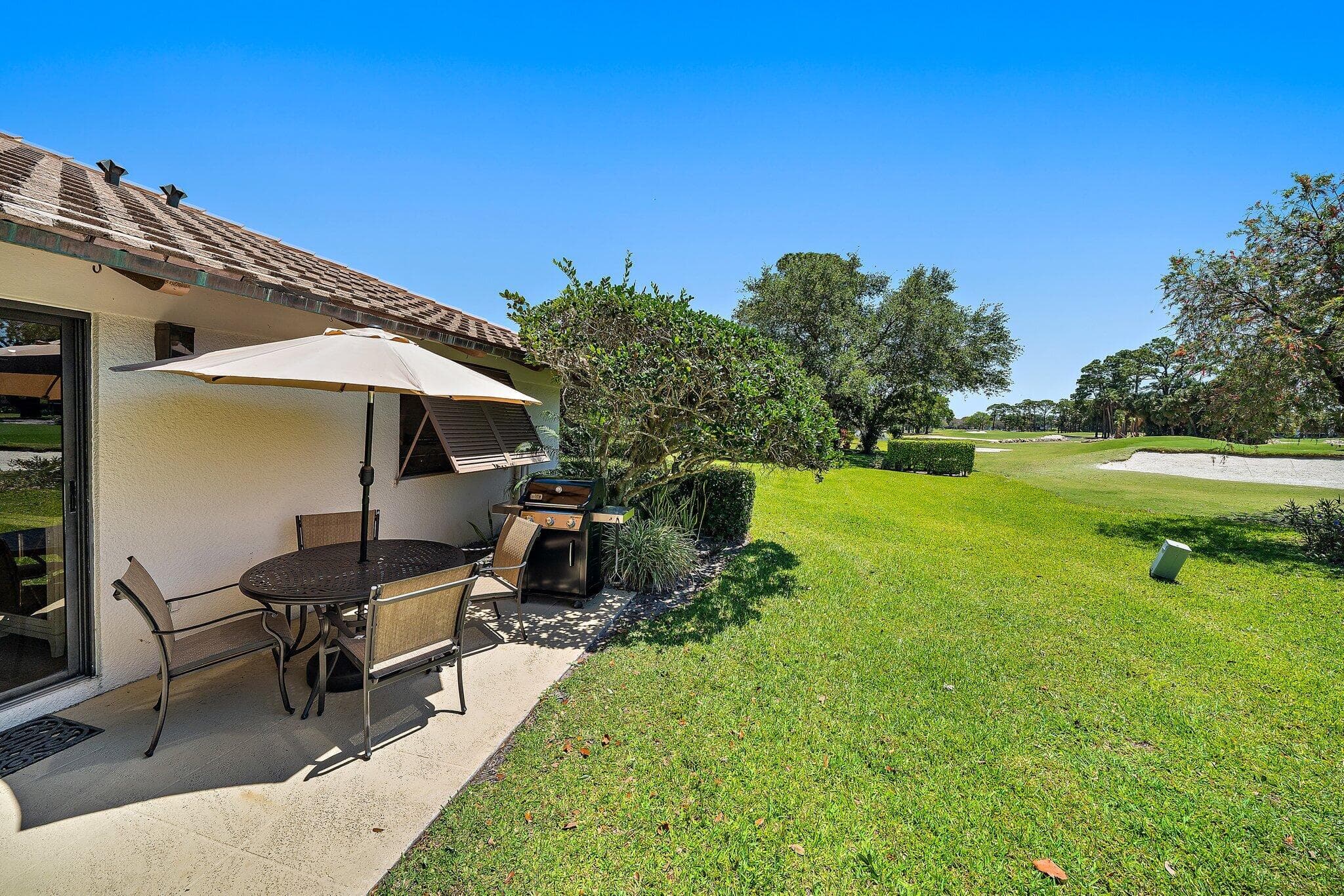 821 Club Drive, Palm Beach Gardens, FL 33418 21