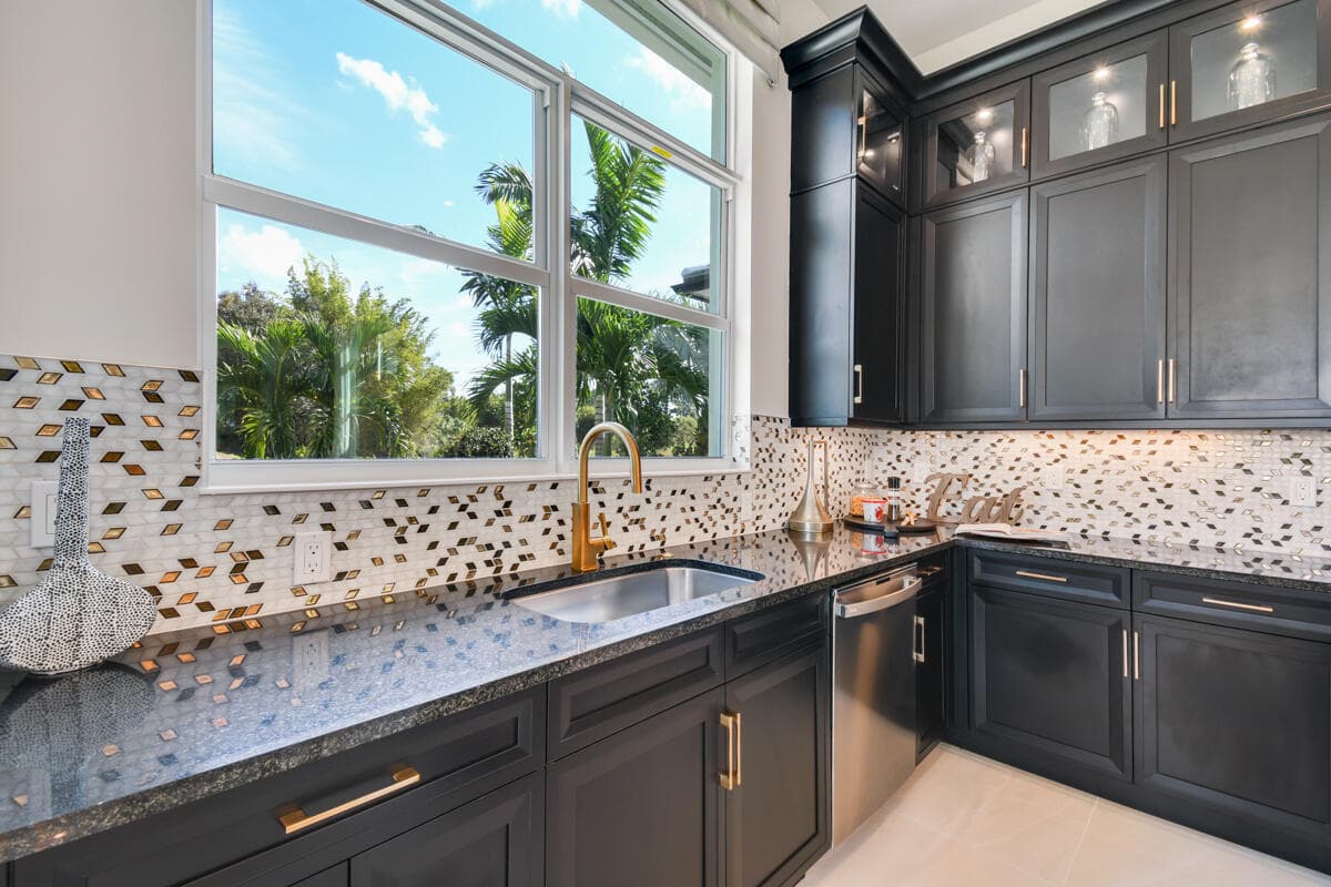 132 SE Via Tirso, Port St. Lucie, FL 34952 3