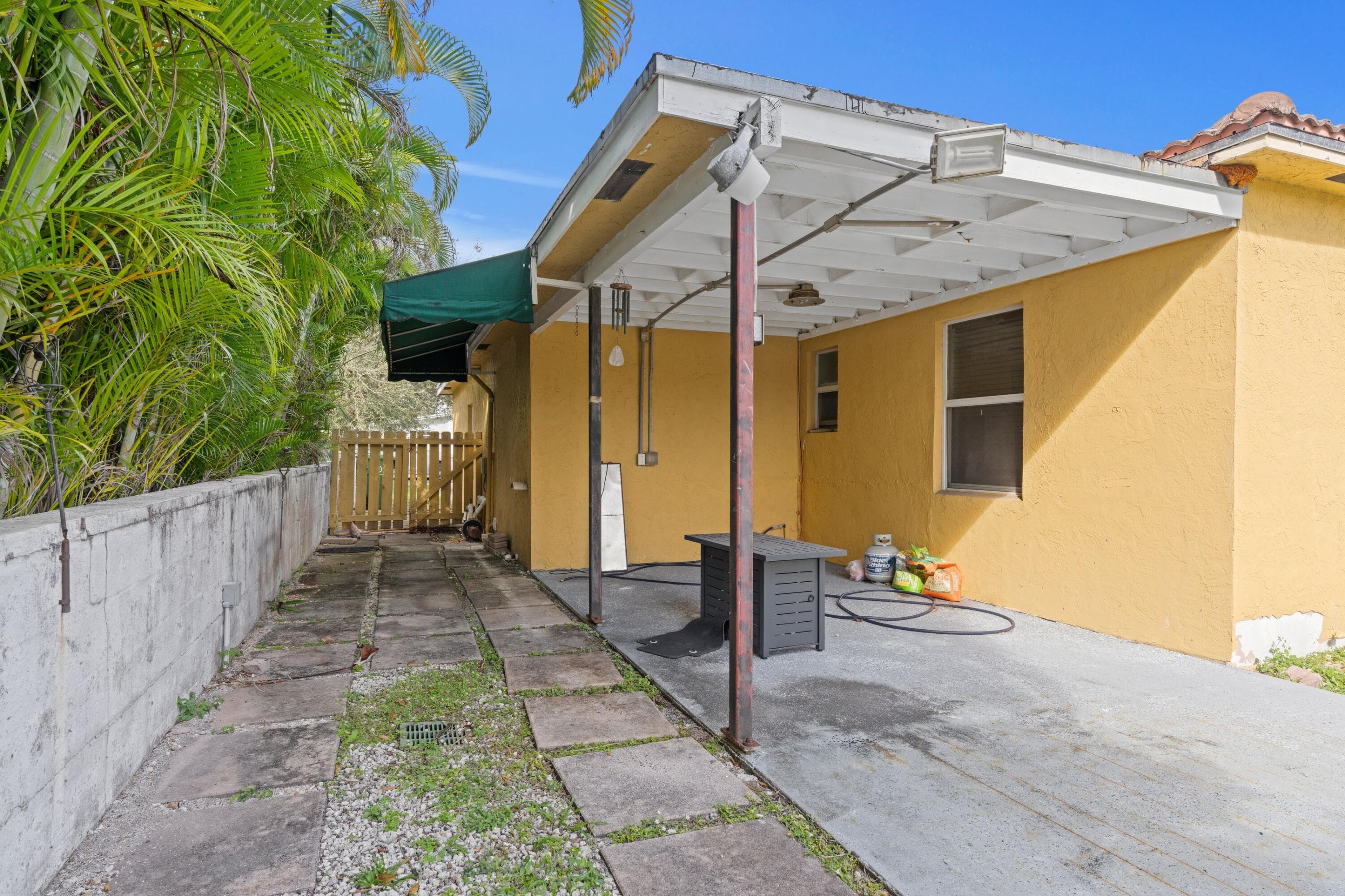 516 SW 17th Street, Fort Lauderdale, FL 33315 11