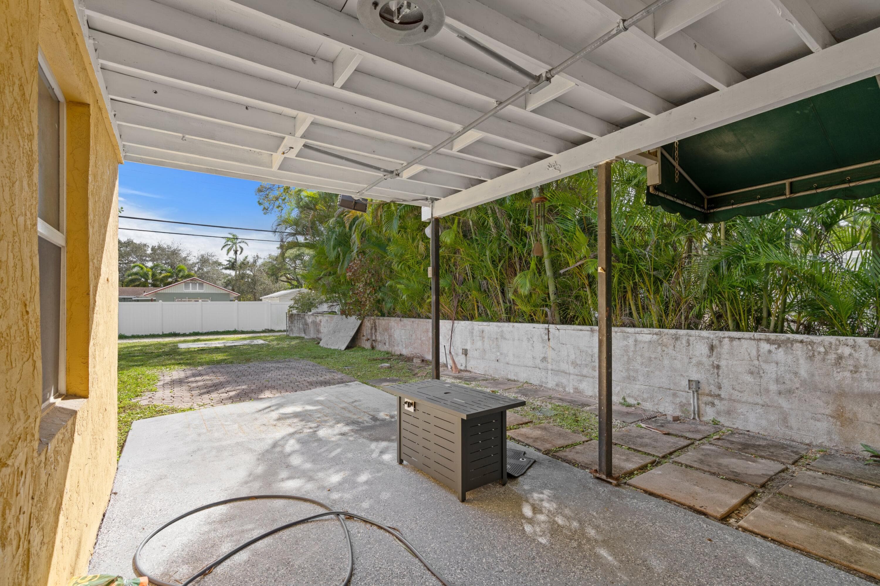 516 SW 17th Street, Fort Lauderdale, FL 33315 12