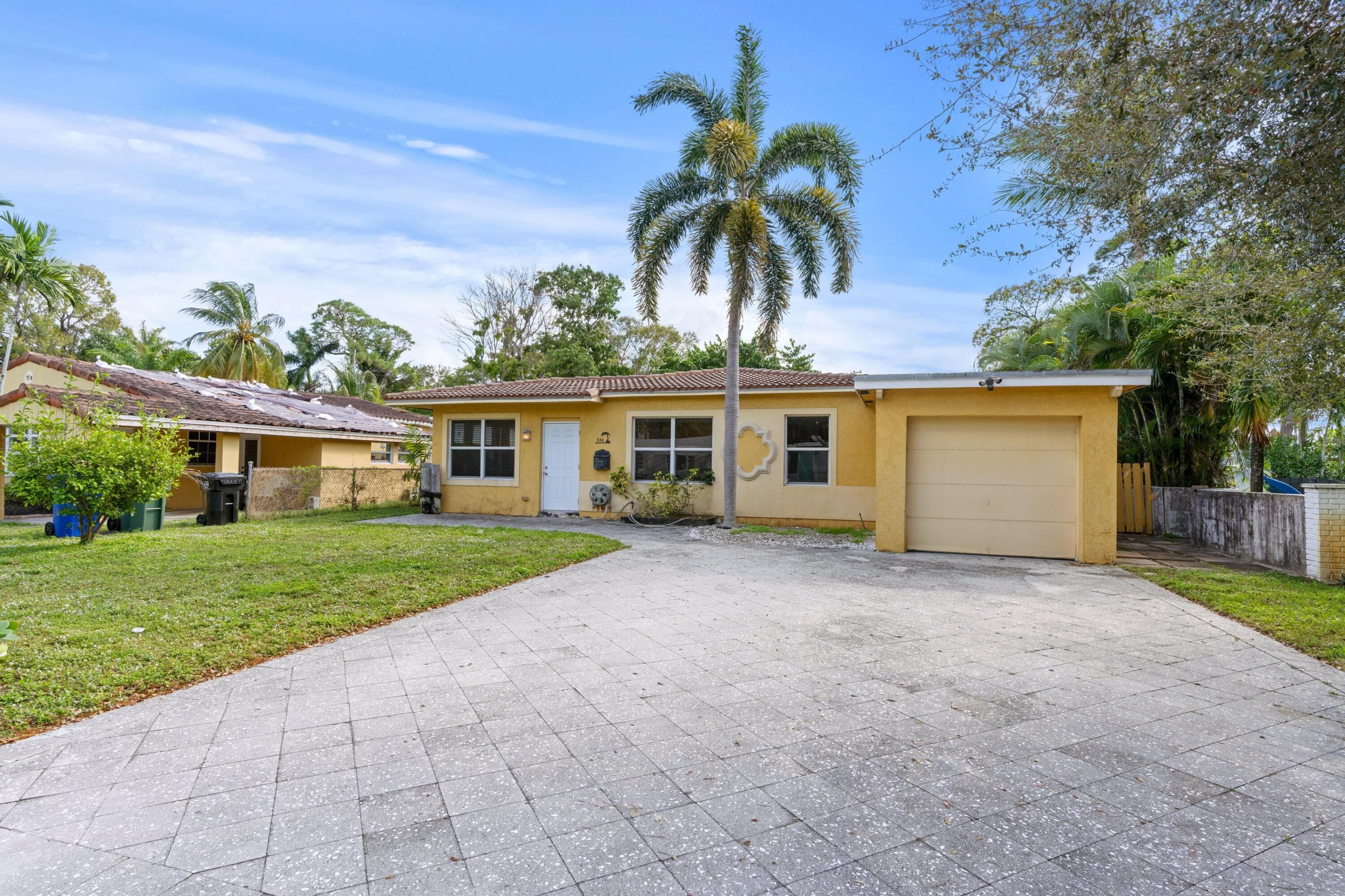 516 SW 17th Street, Fort Lauderdale, FL 33315 24